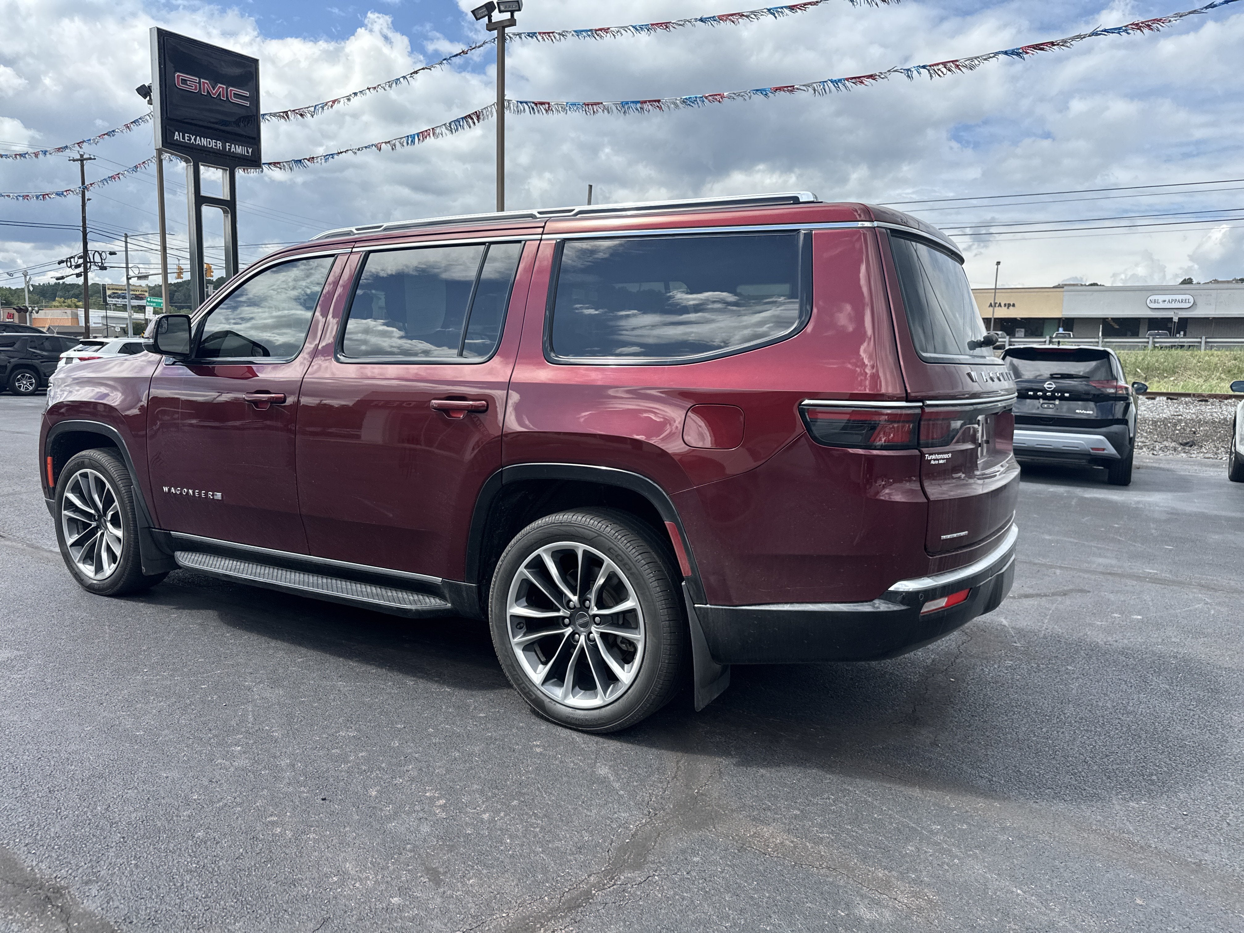 2022 Jeep Wagoneer Series II 4x4