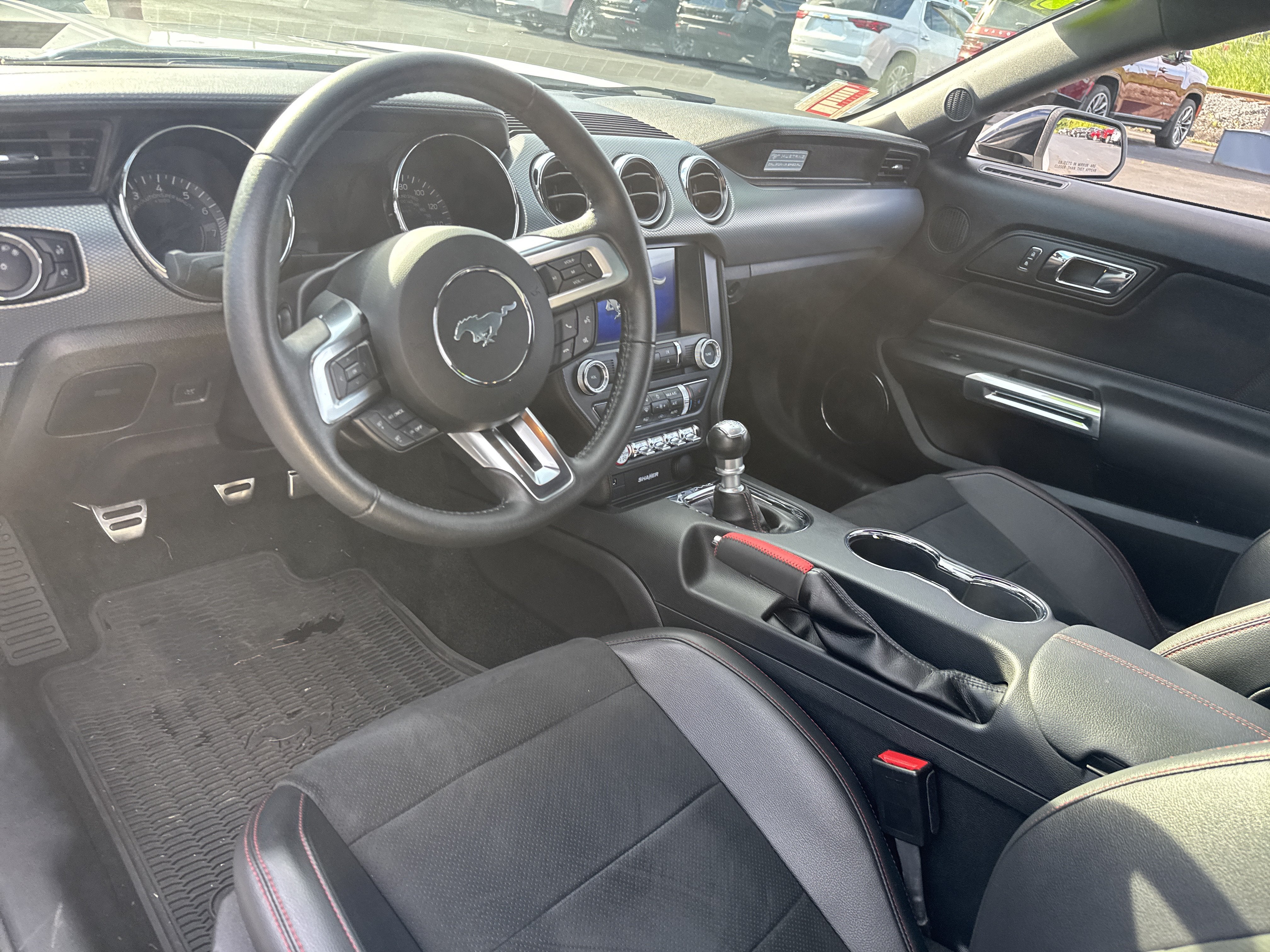 2017 Ford Mustang GT Premium