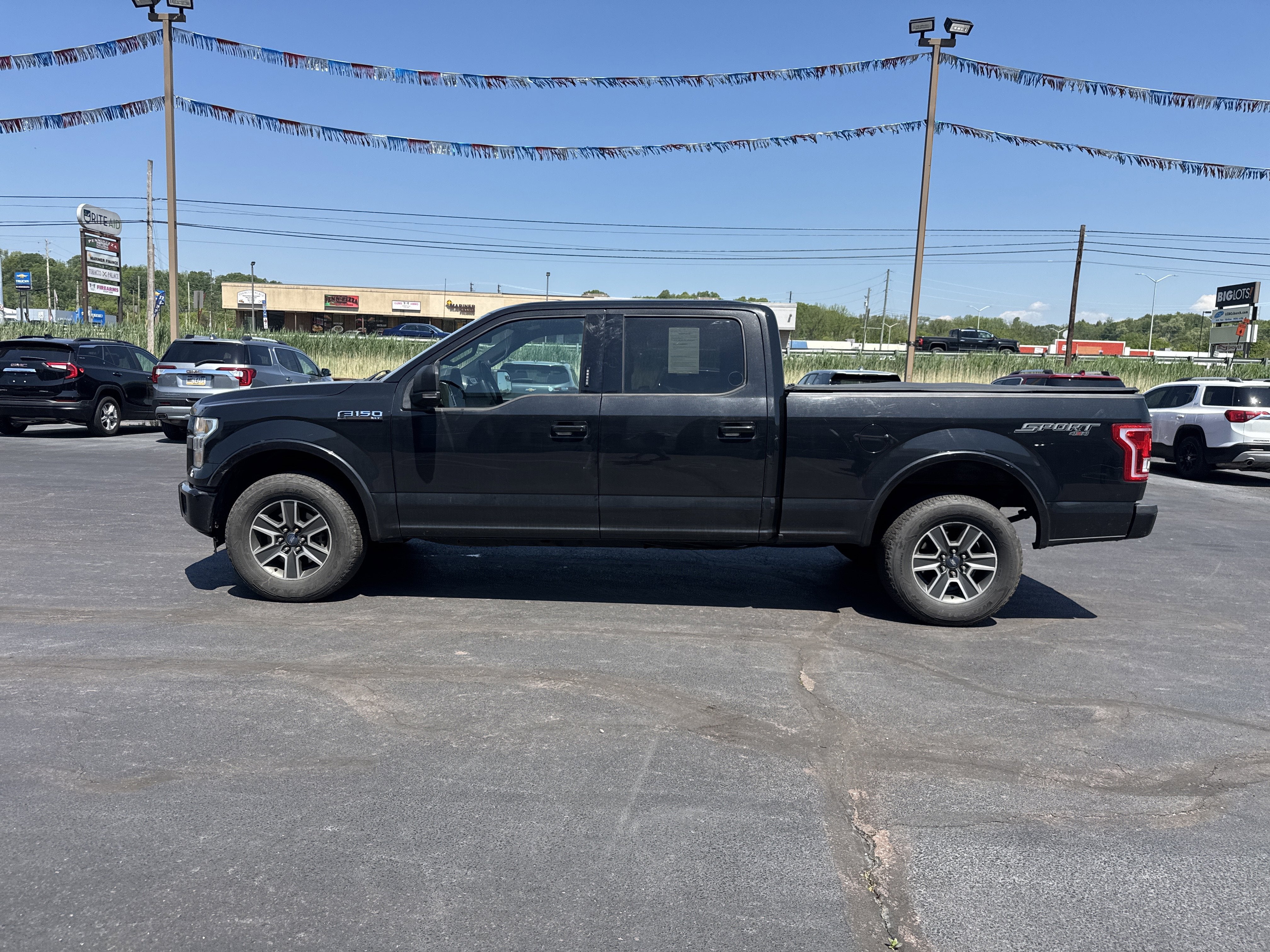 2015 Ford F-150 XLT w/HD Payload Pkg