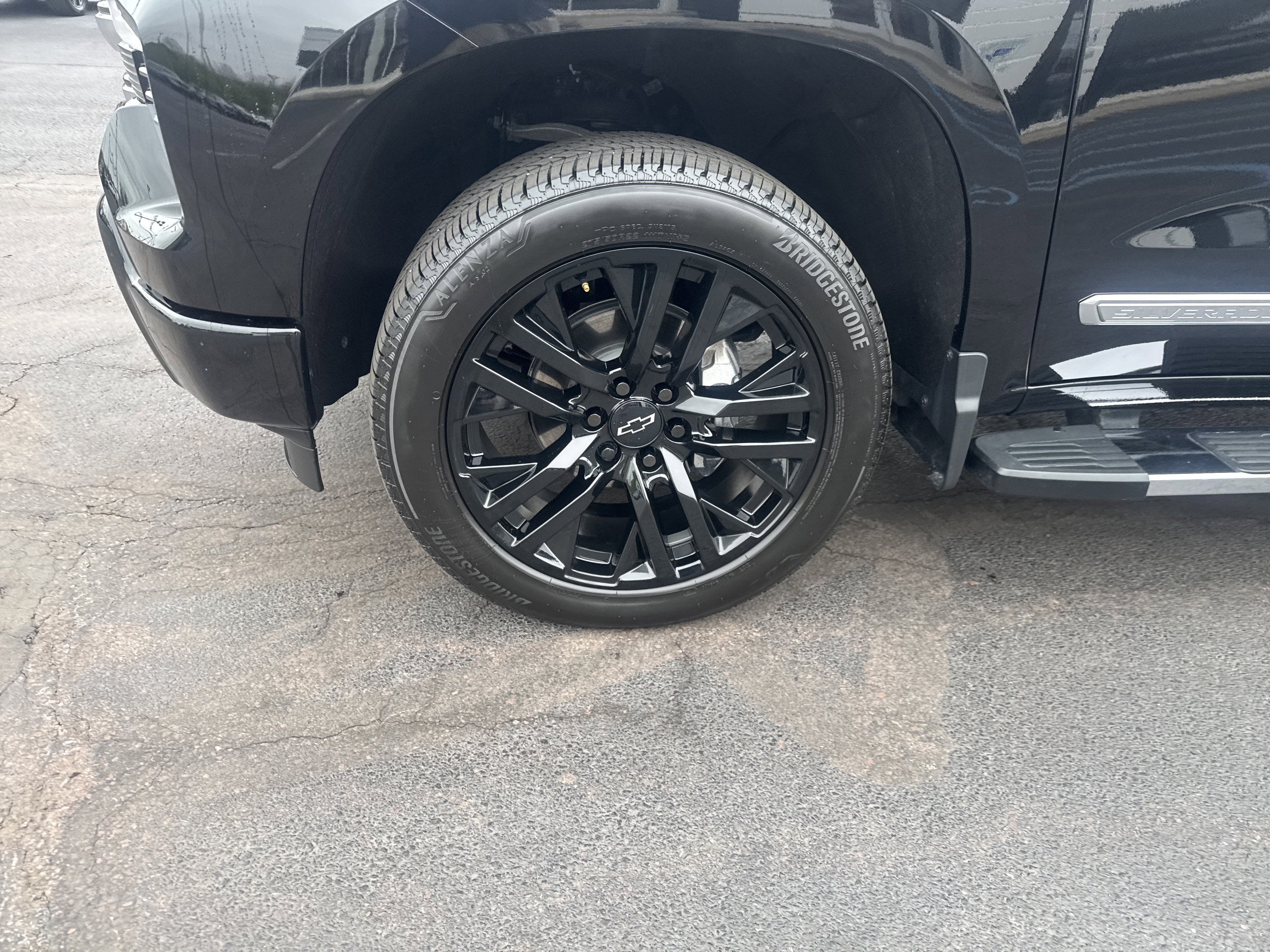 2025 Chevrolet Silverado 1500 High Country