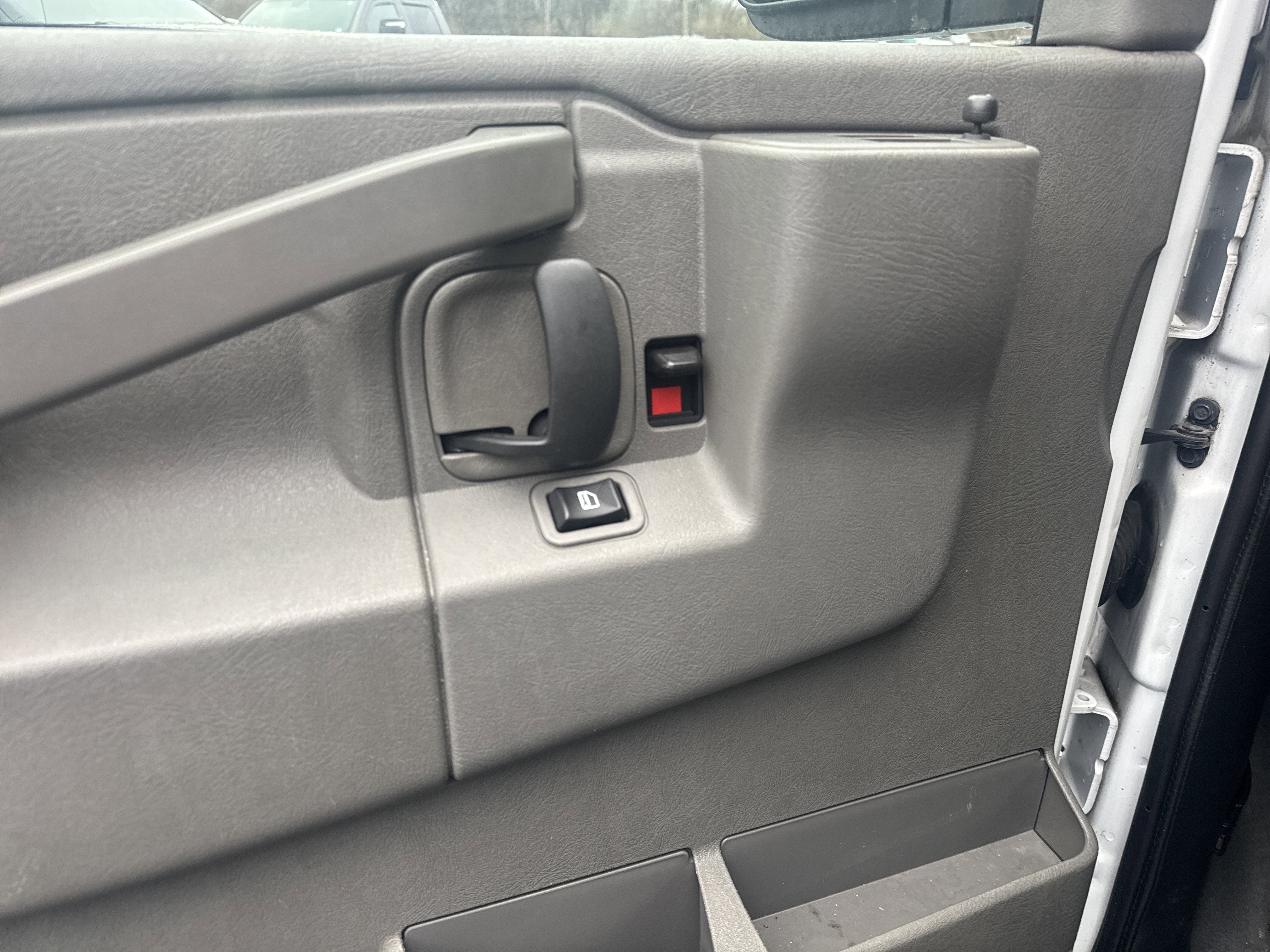 2022 Chevrolet Express Cargo 2500 WT