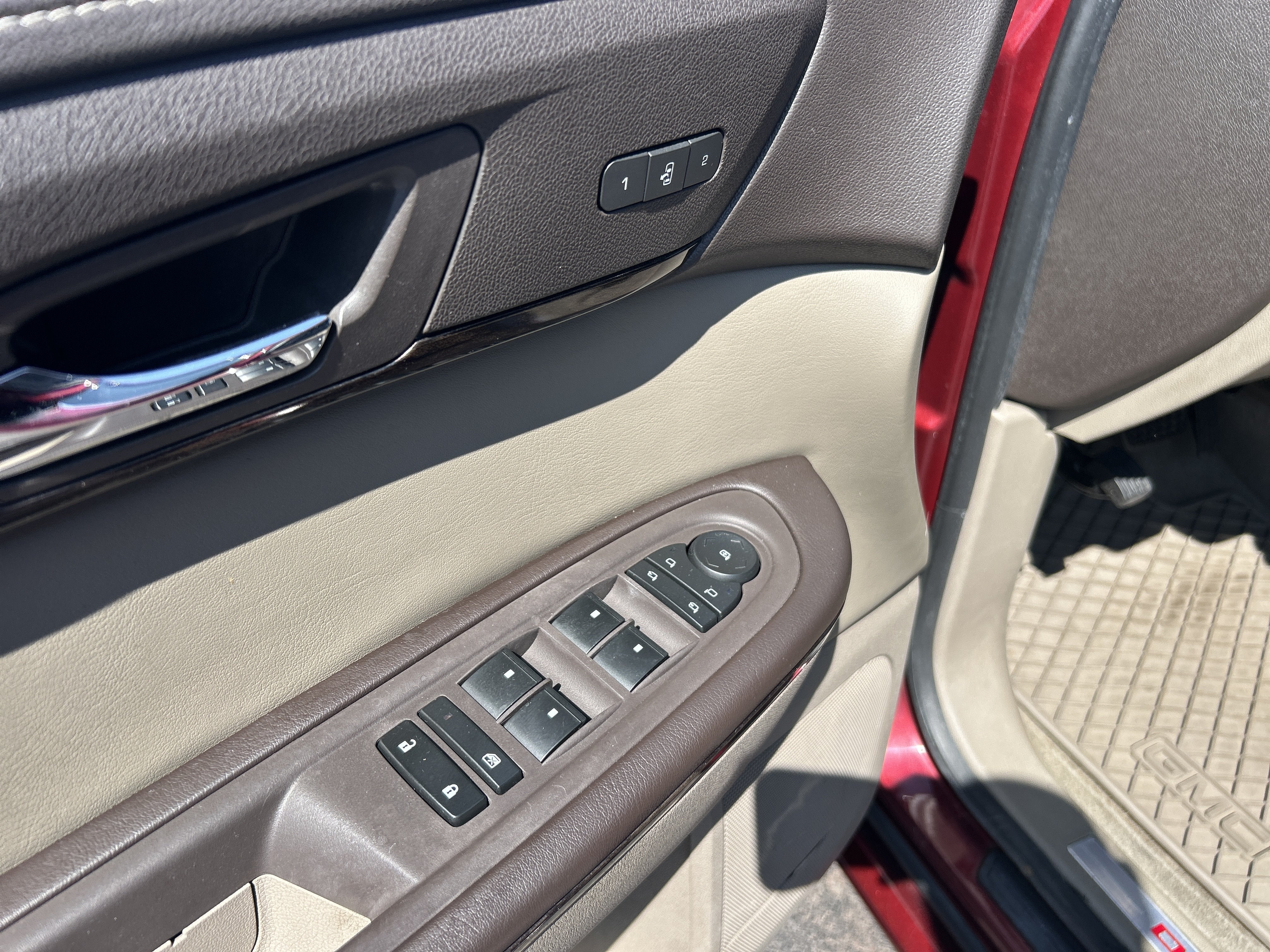 2016 GMC Acadia Denali