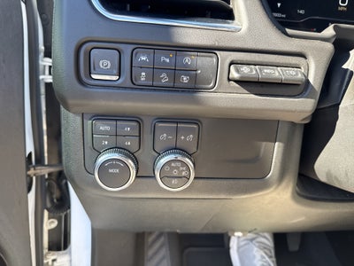 2023 GMC Yukon XL AT4