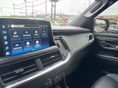 2023 Chevrolet Suburban LT