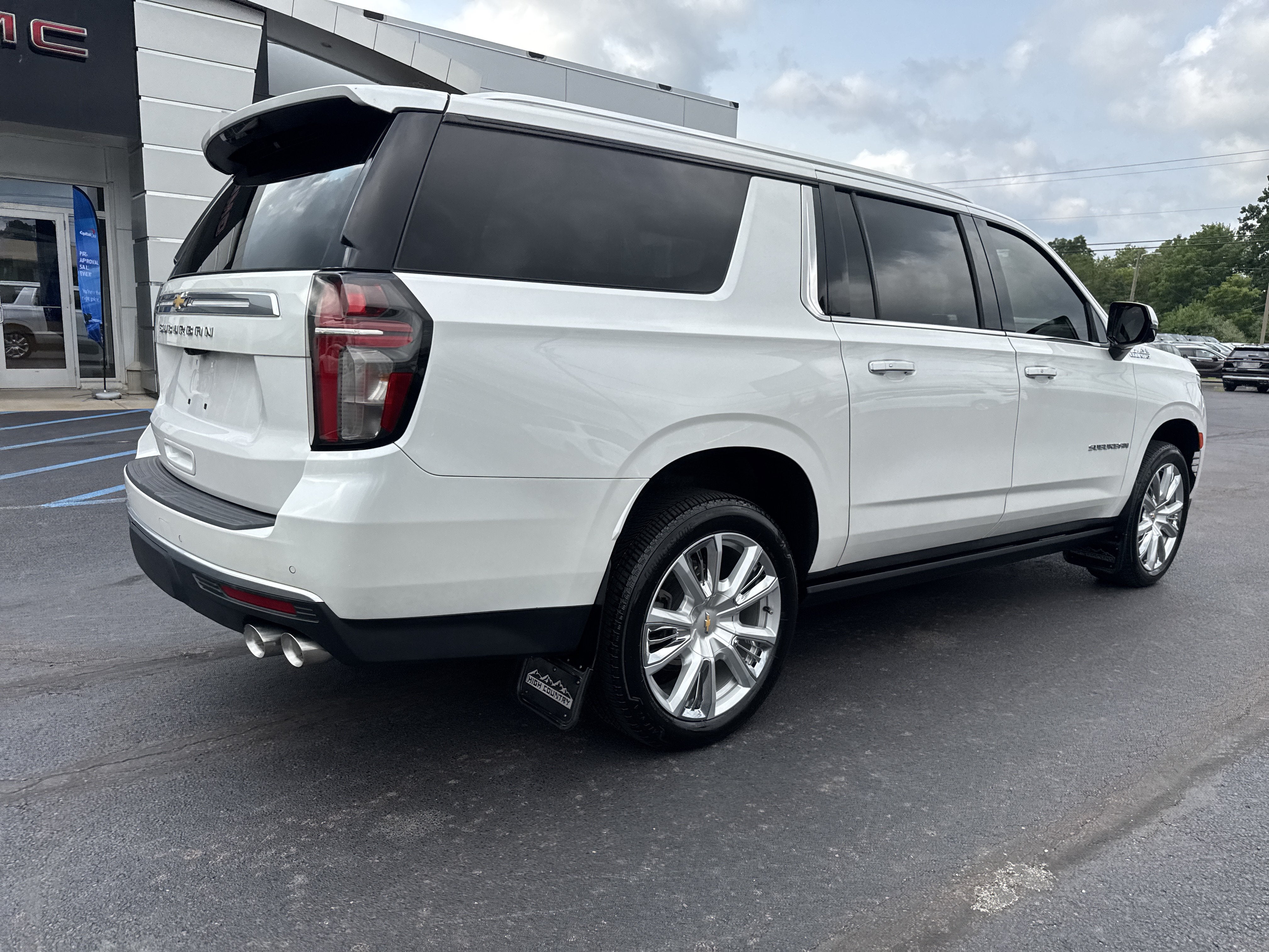 2024 Chevrolet Suburban High Country