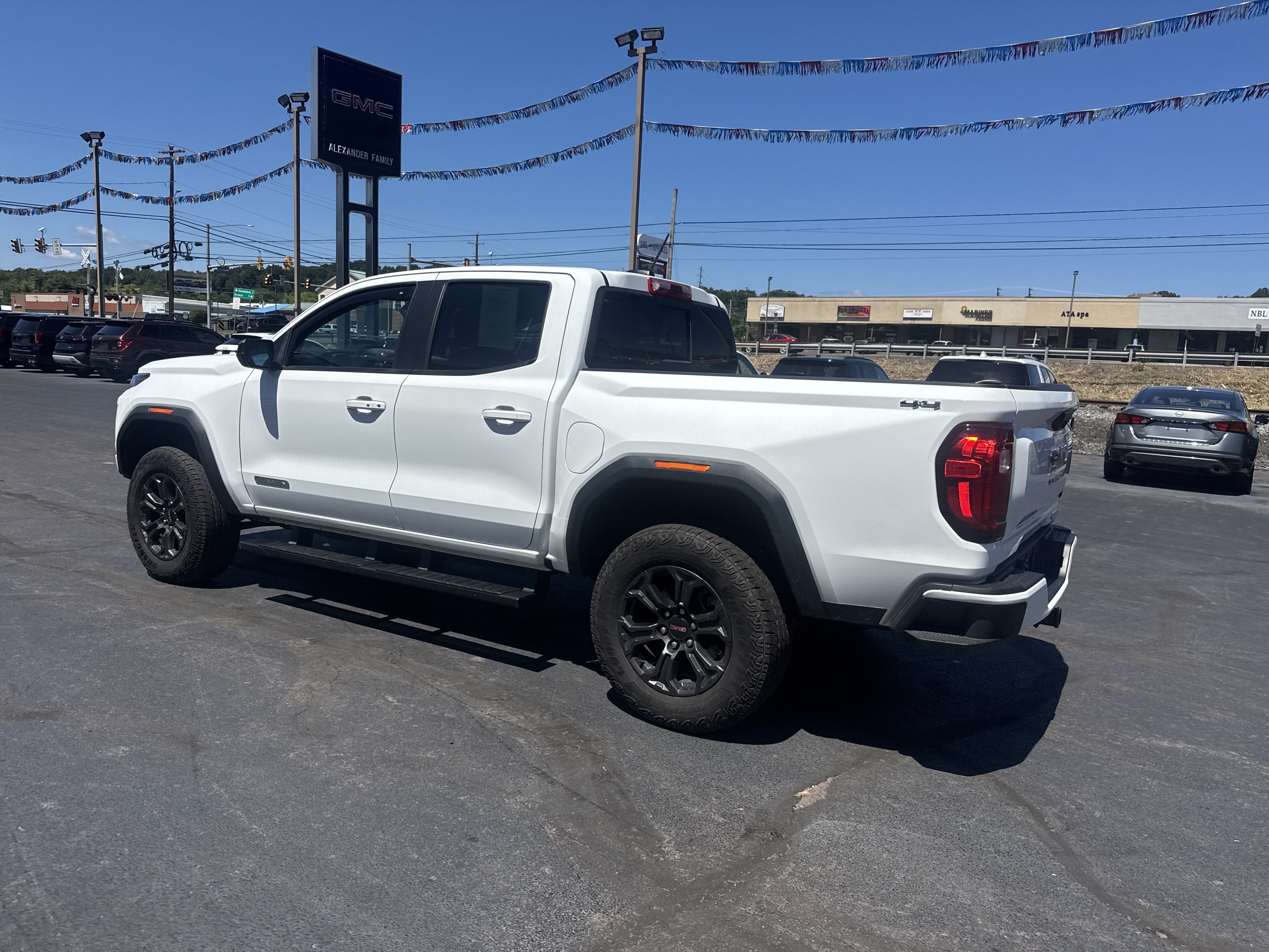 2024 GMC Canyon Elevation