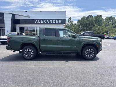 2024 Nissan Frontier SL