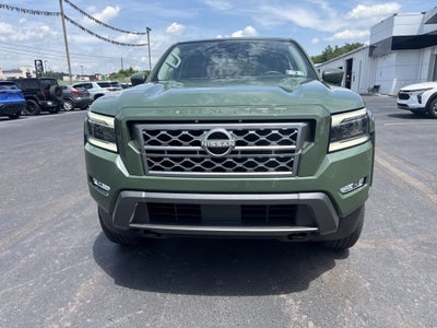 2024 Nissan Frontier SL