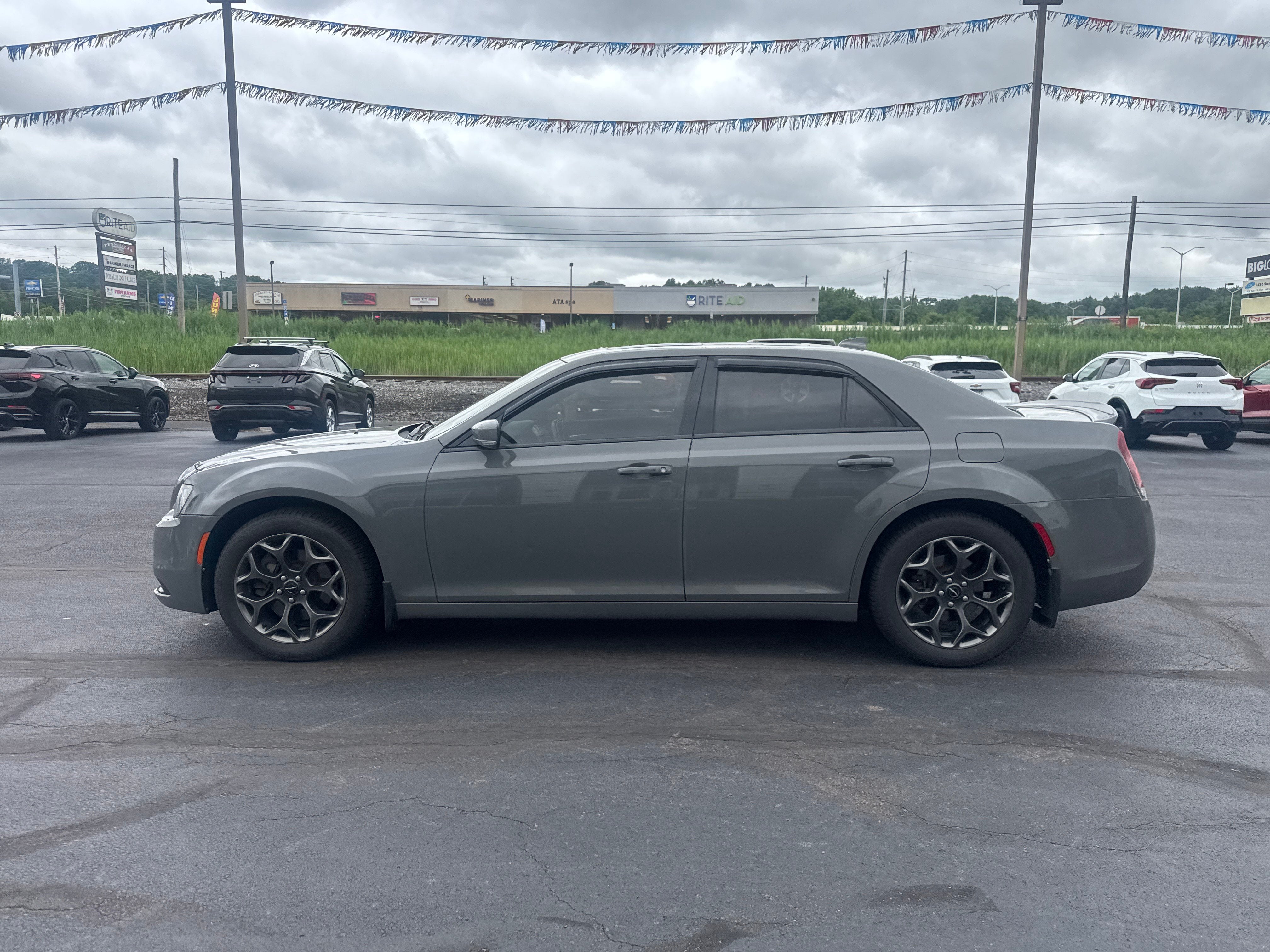 2018 Chrysler 300 300S