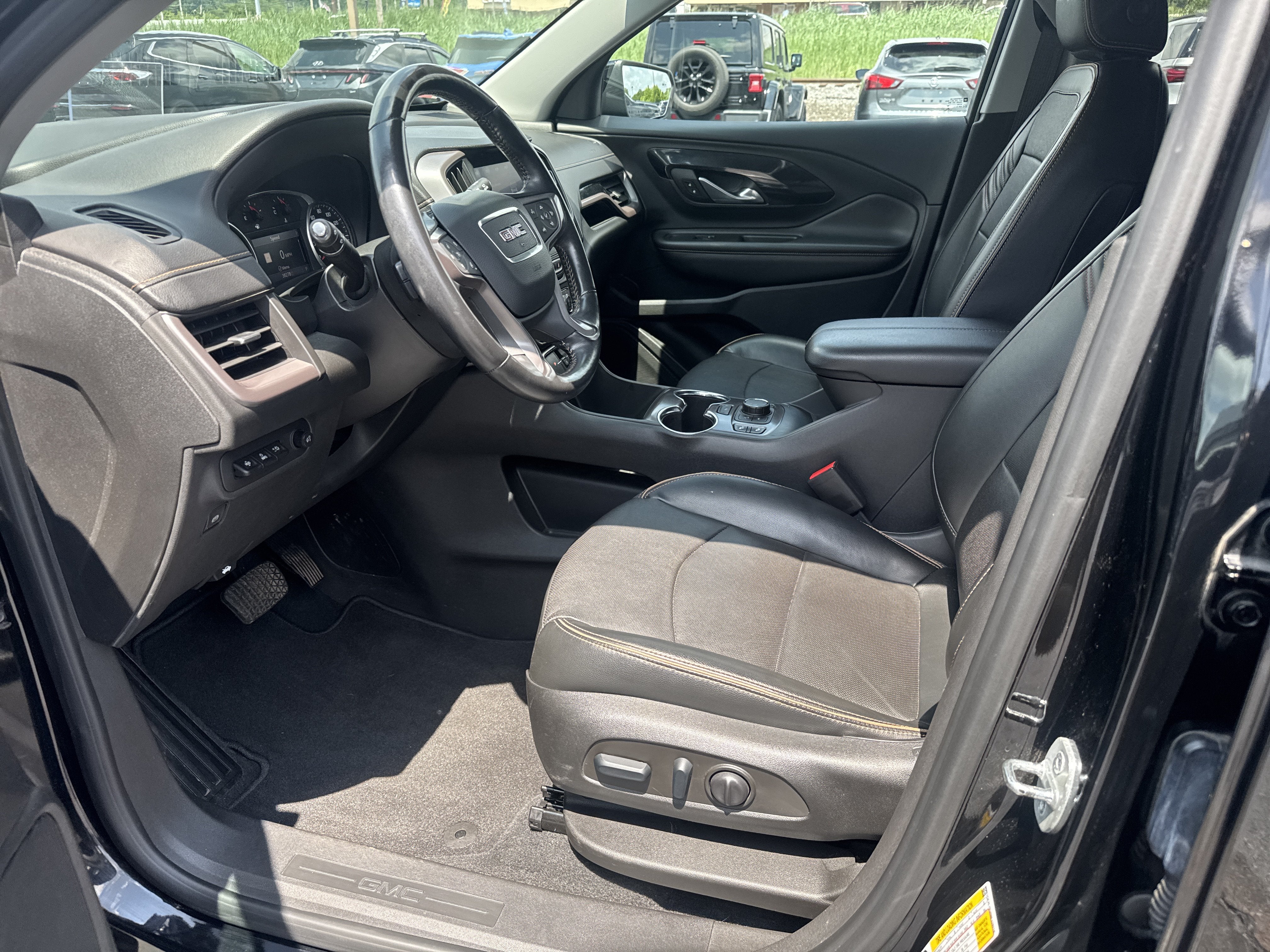 2022 GMC Terrain AT4