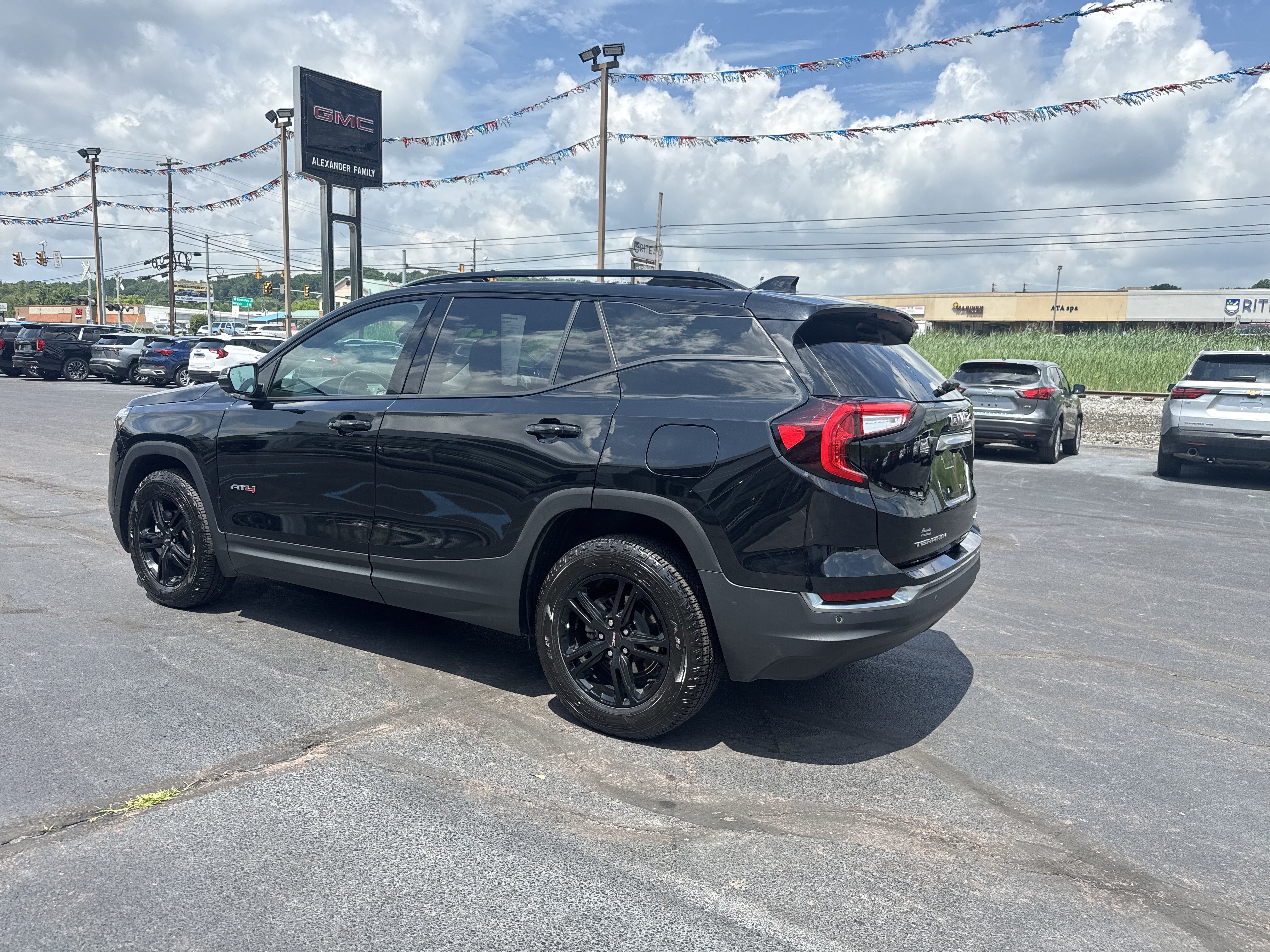2022 GMC Terrain AT4