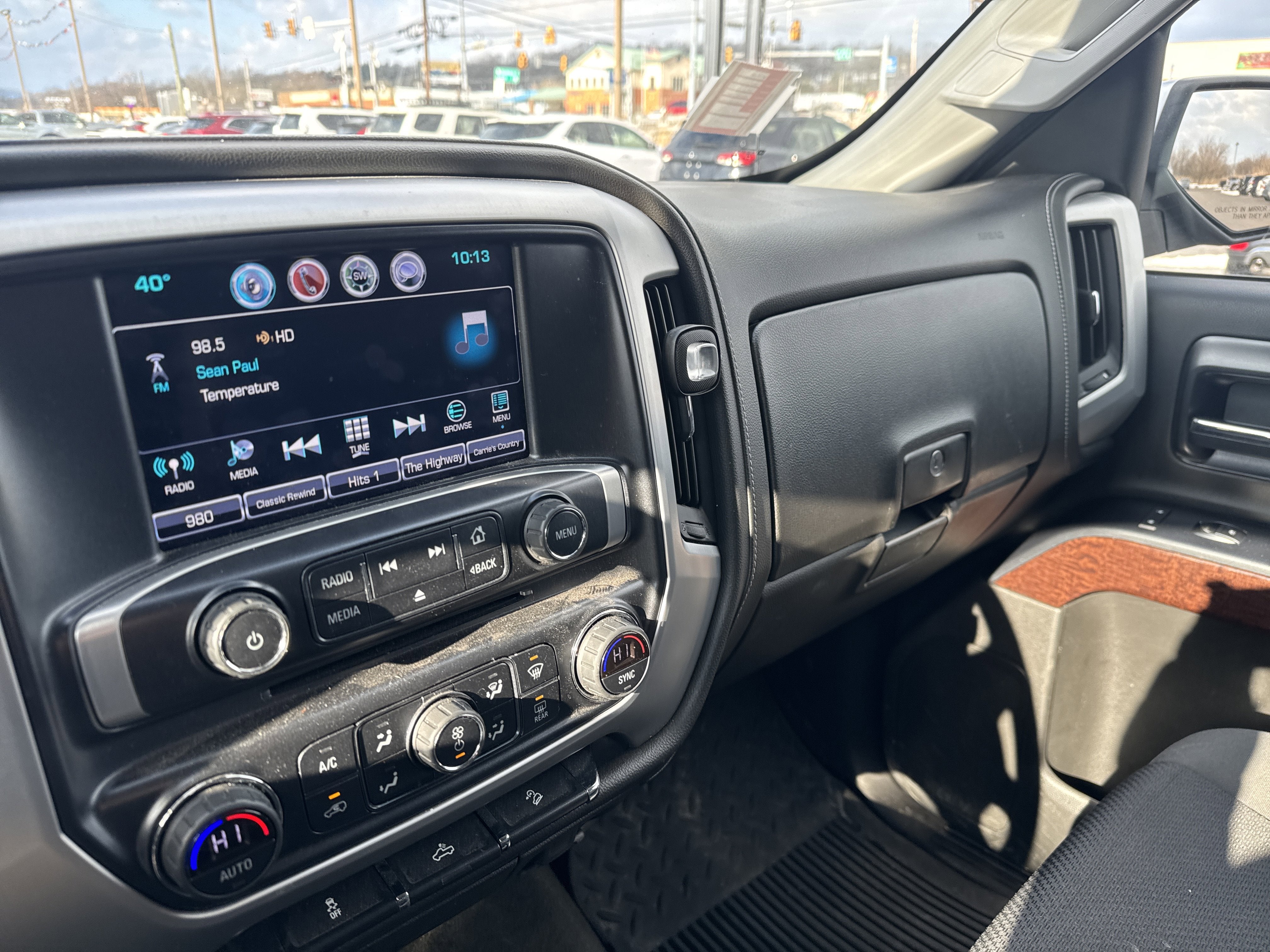 2017 GMC Sierra 1500 SLE