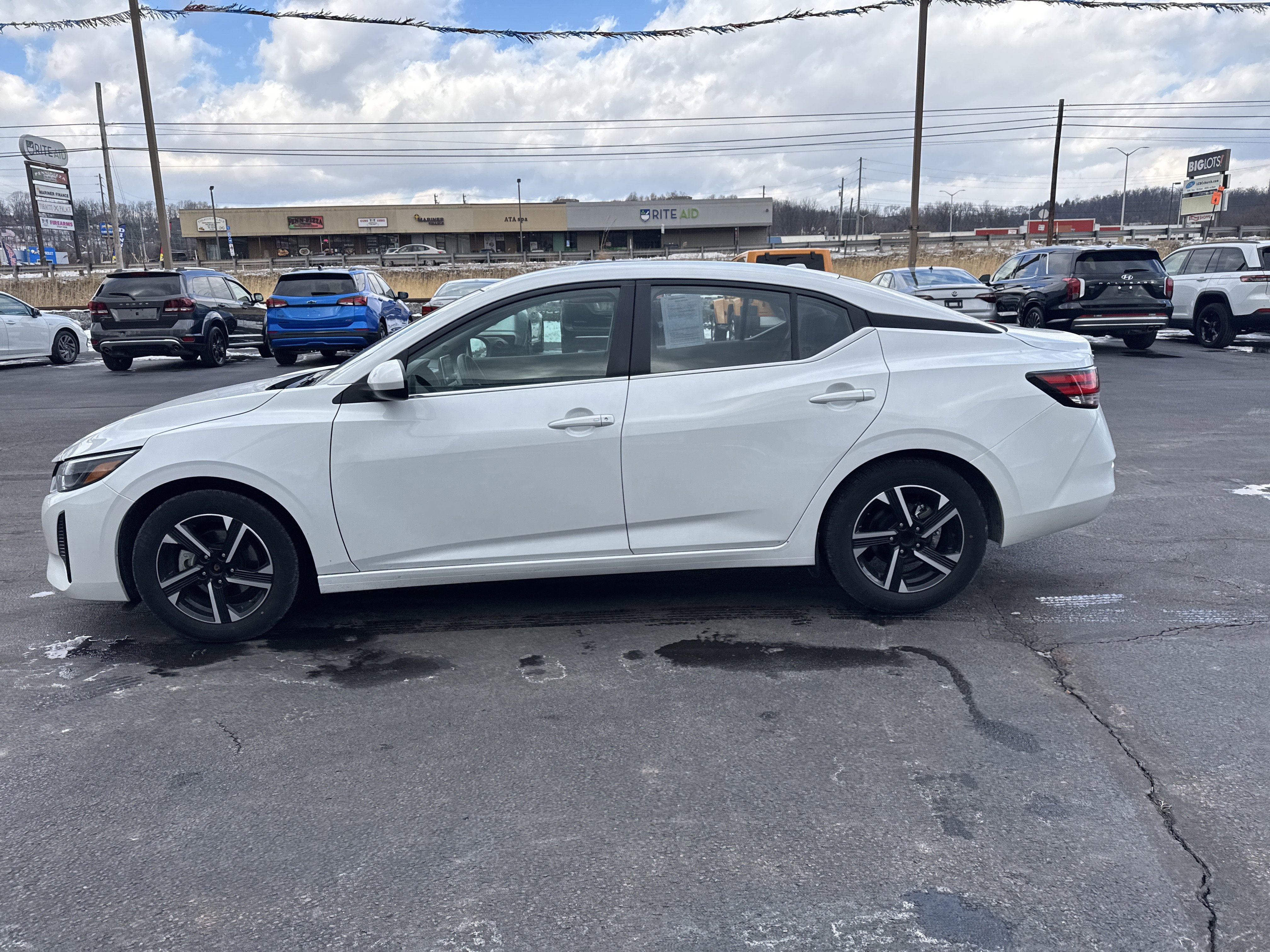 2024 Nissan Sentra SV