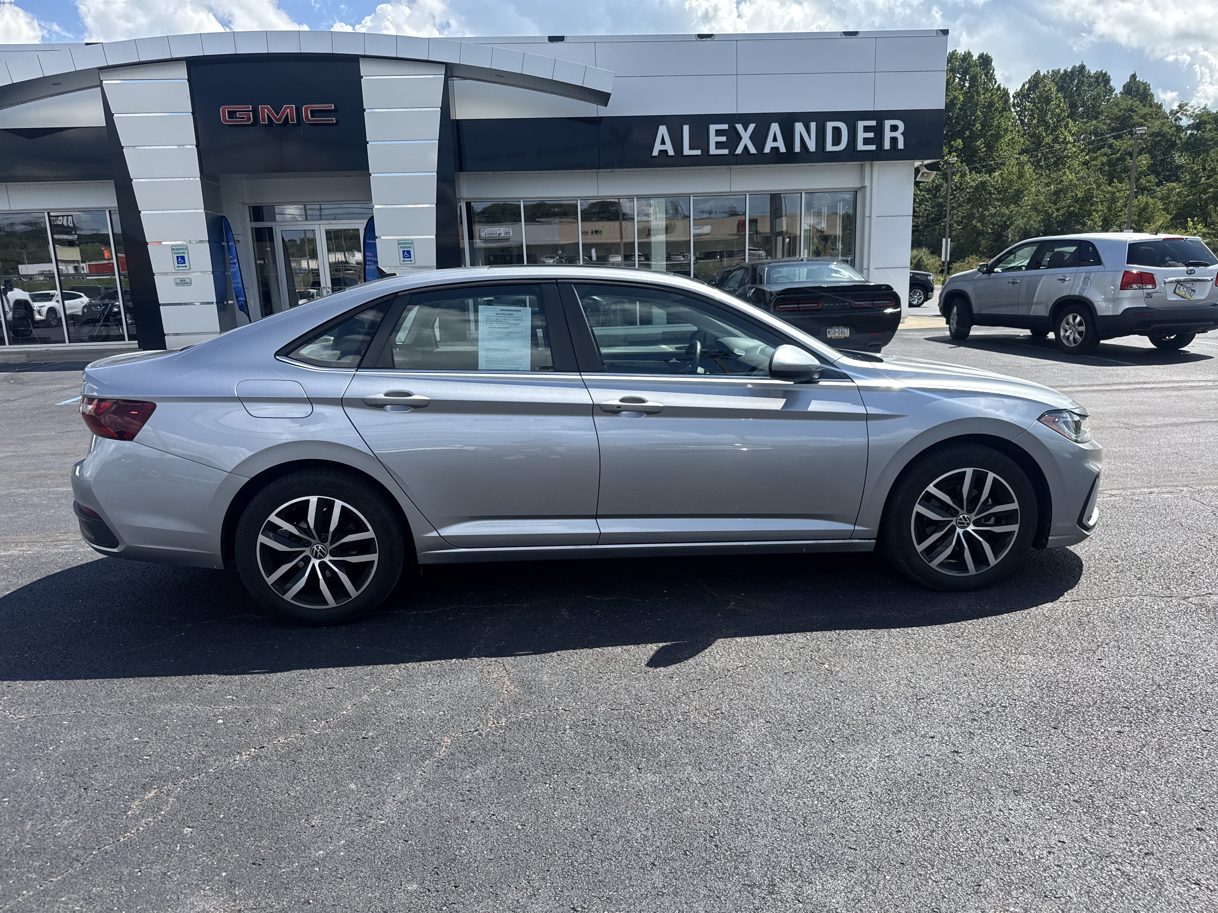 2025 Volkswagen Jetta SE