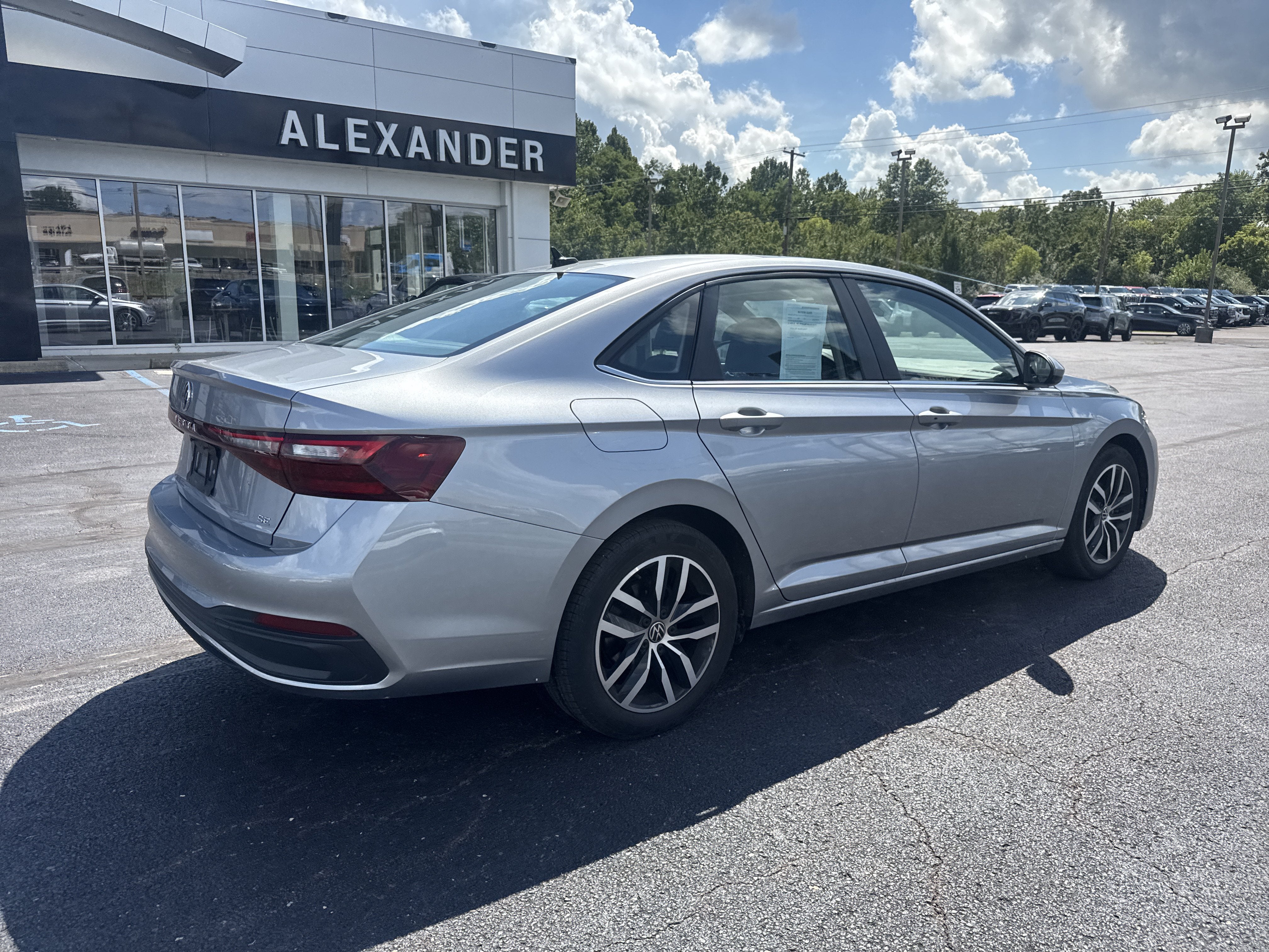 2025 Volkswagen Jetta SE