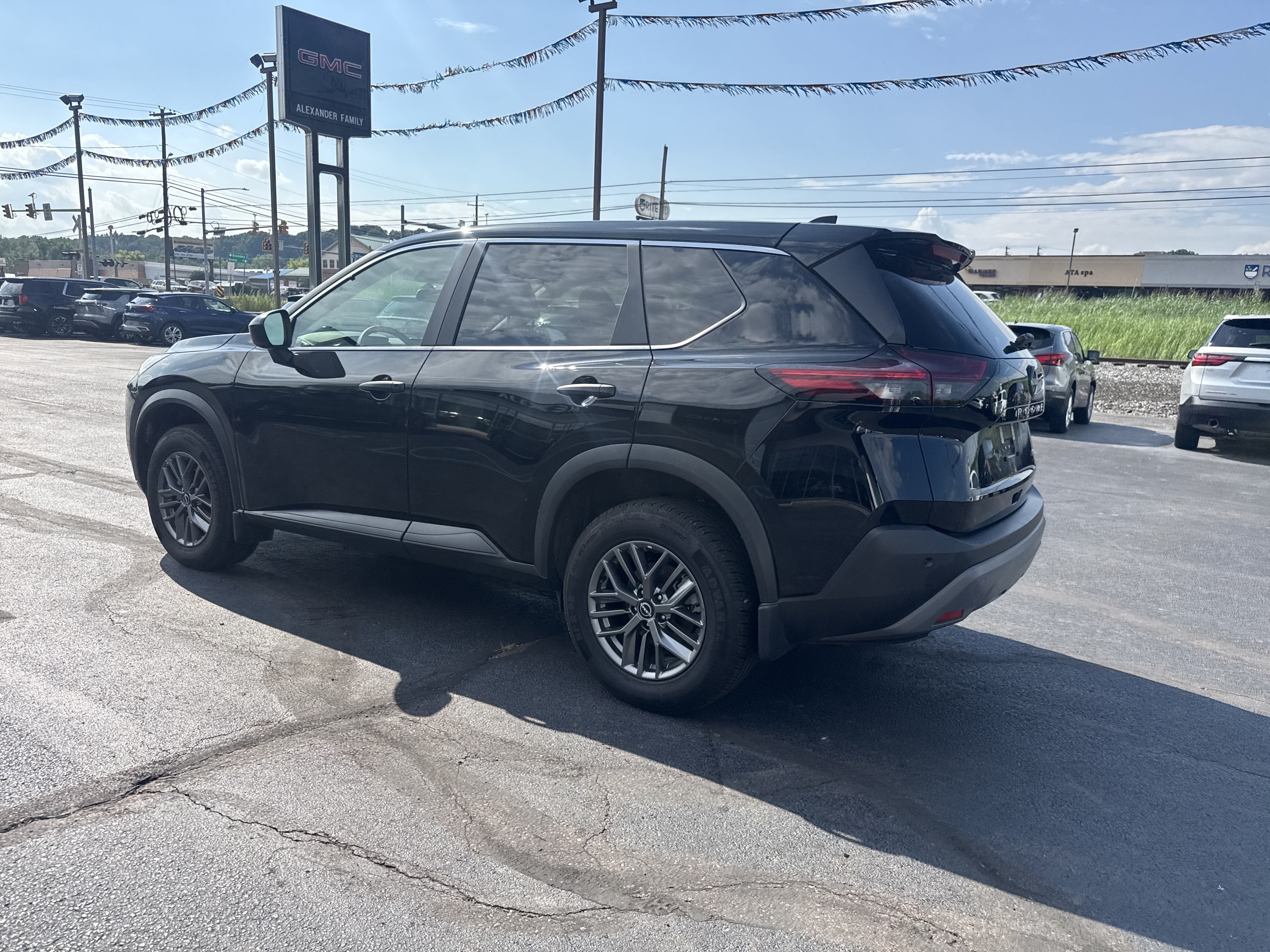 2023 Nissan Rogue S Intelligent AWD
