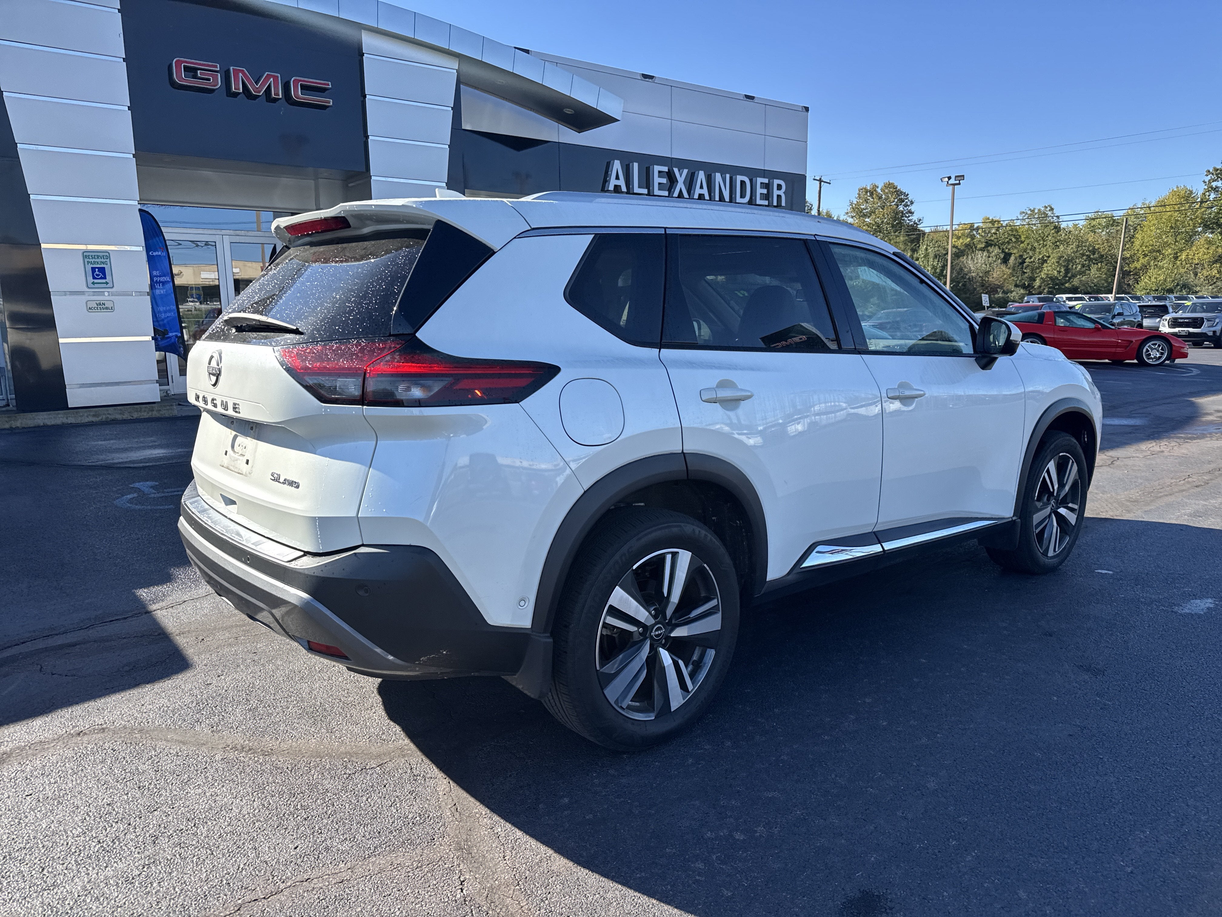 2023 Nissan Rogue SL Intelligent AWD