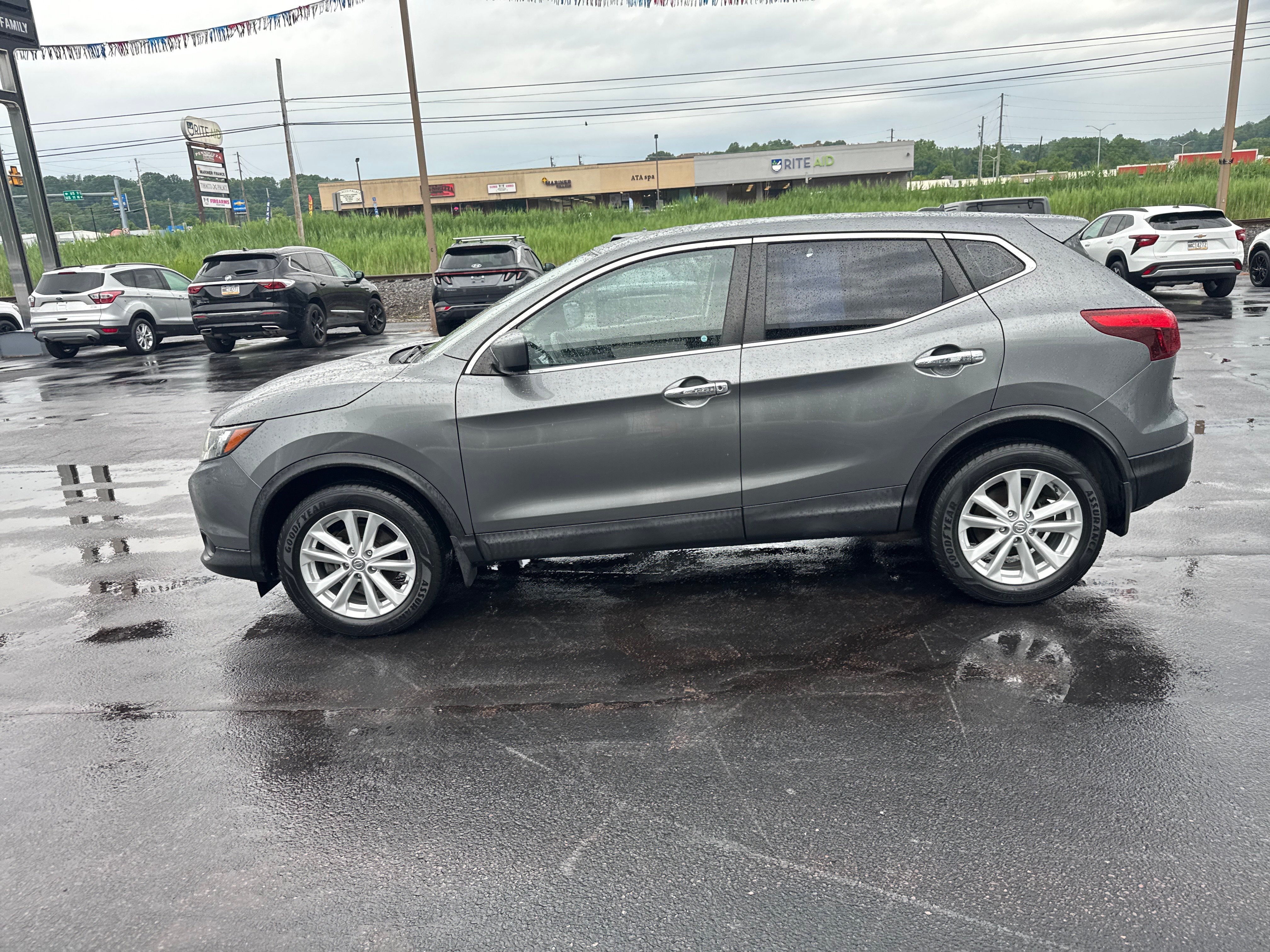 2018 Nissan Rogue Sport S