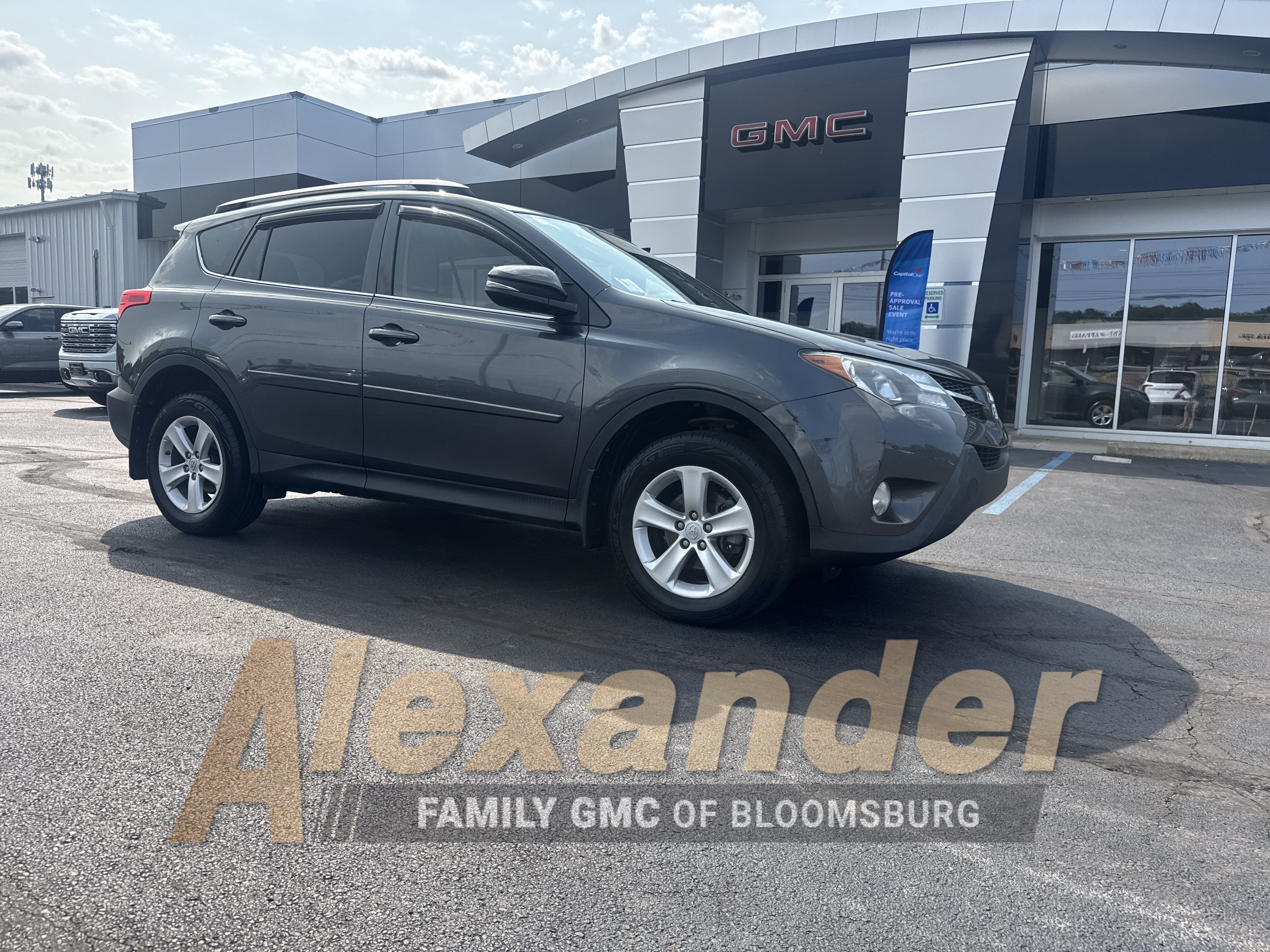2014 Toyota RAV4 XLE