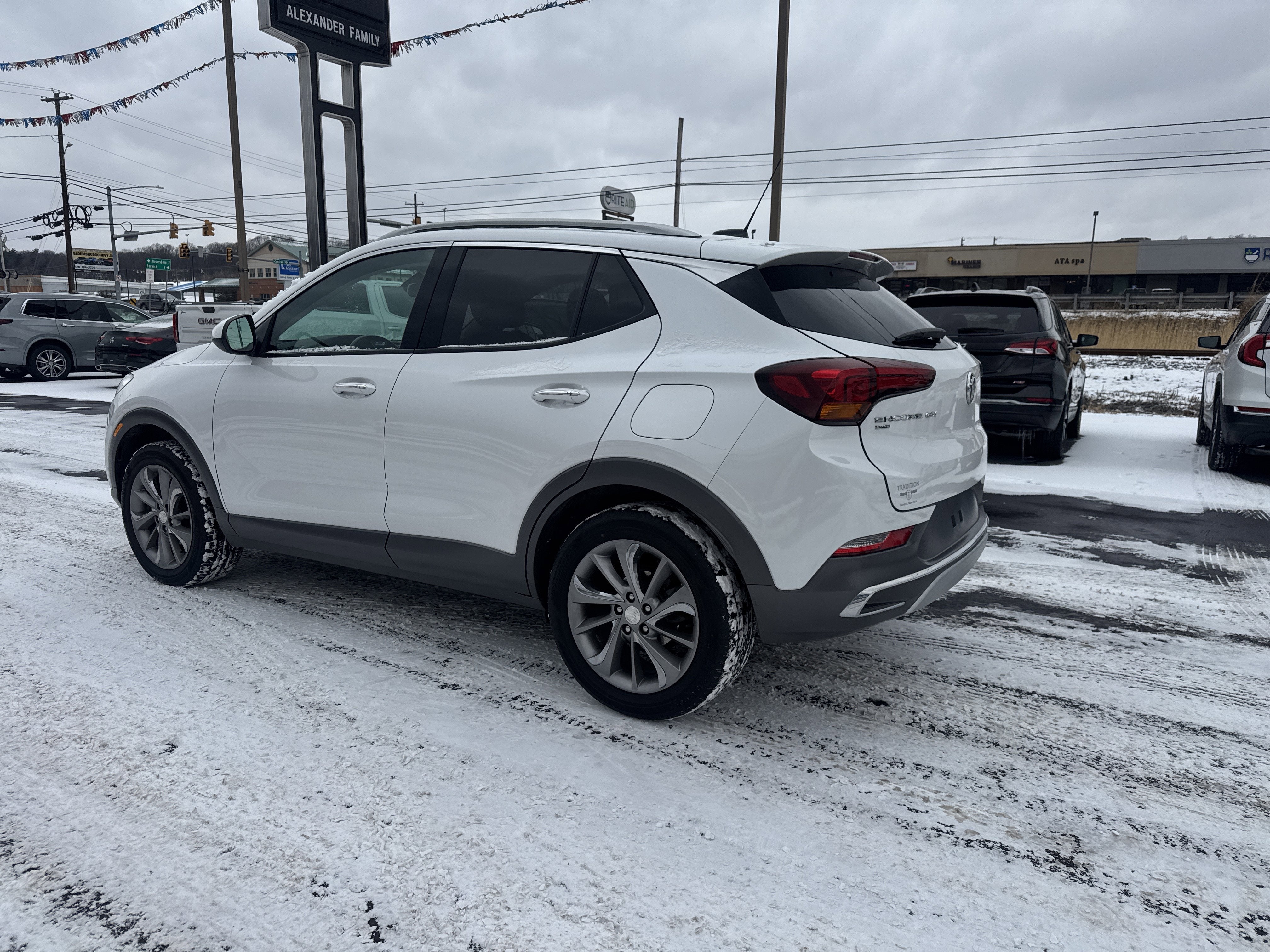 2023 Buick Encore GX Essence