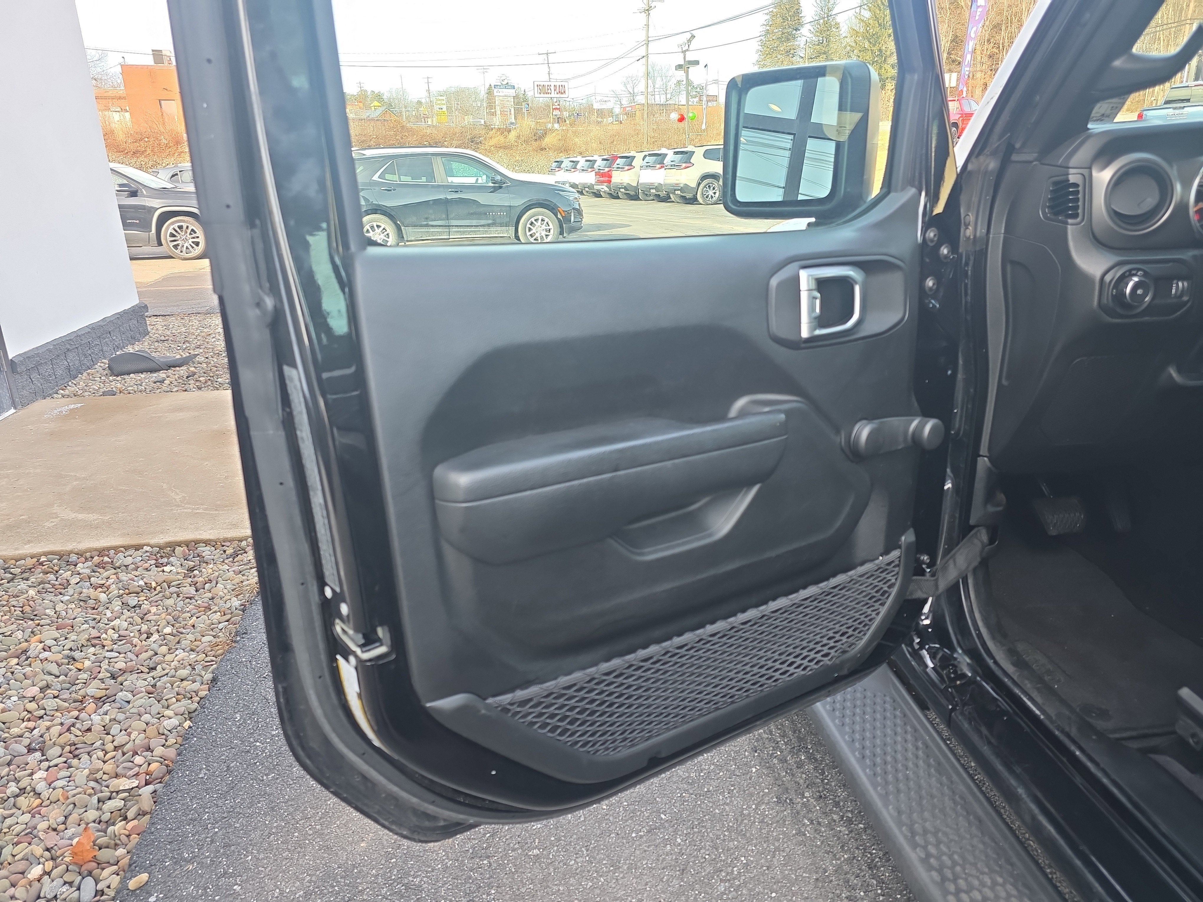 2023 Jeep Wrangler Sport