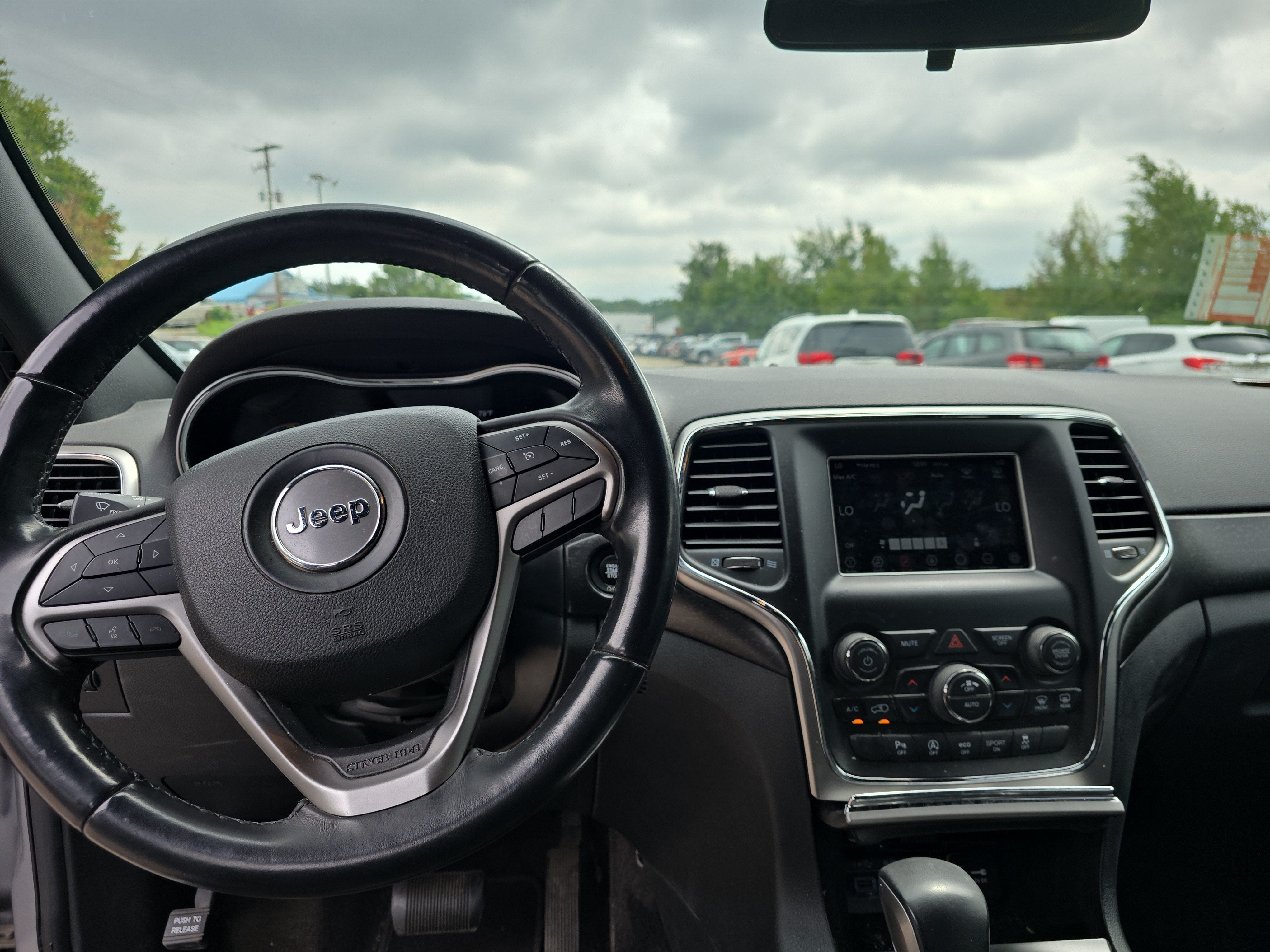 2018 Jeep Grand Cherokee Laredo
