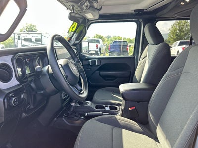 2025 Jeep Gladiator Nighthawk