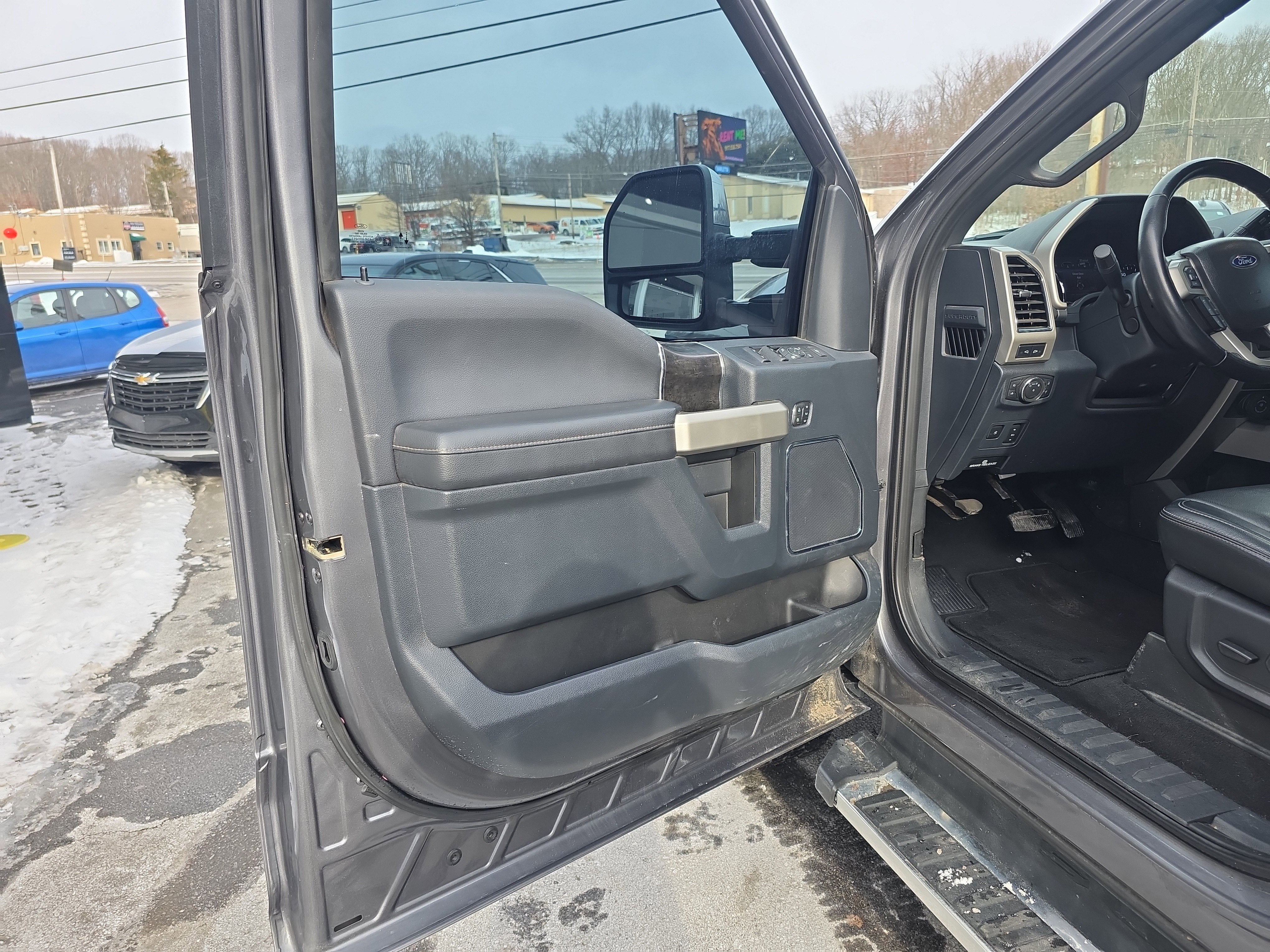 2022 Ford Super Duty F-250 SRW XL