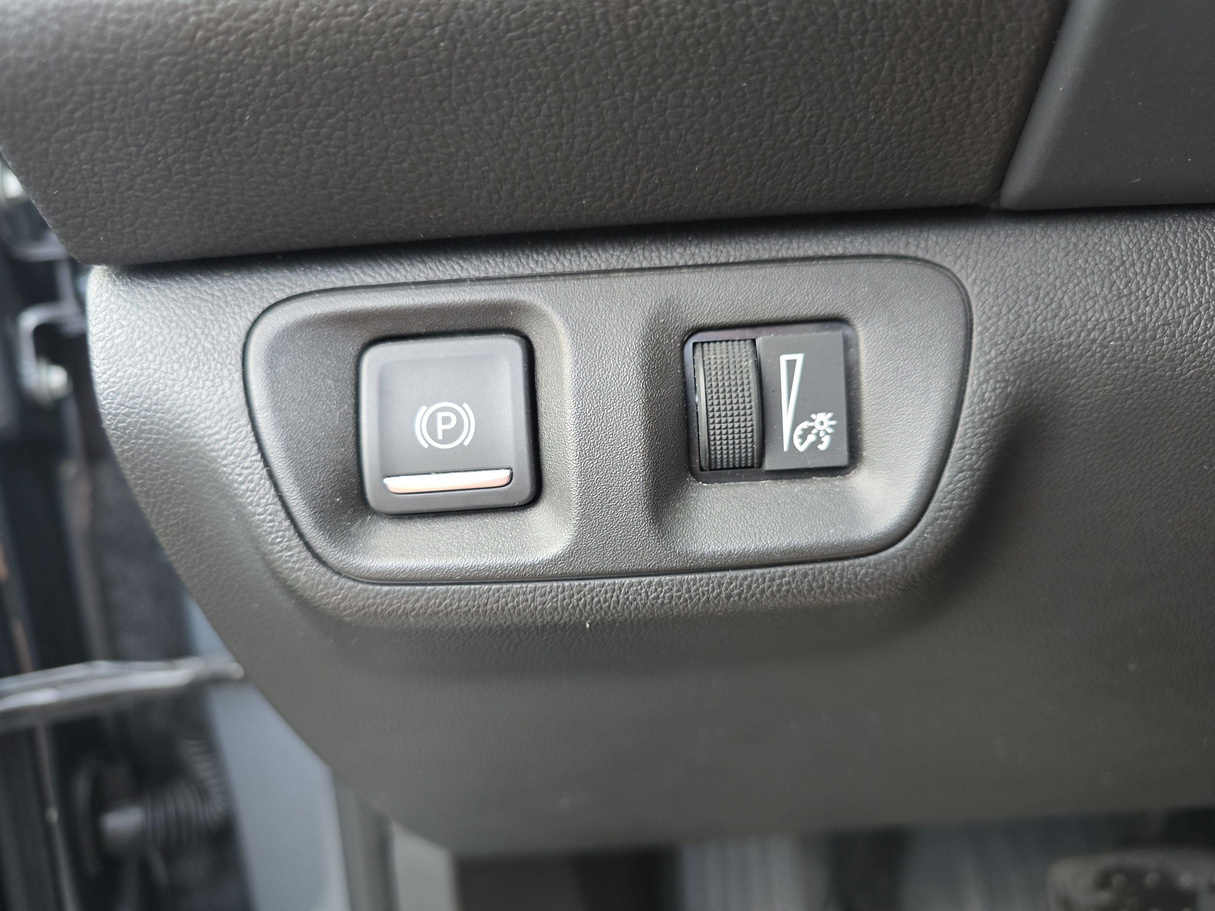 2021 GMC Acadia AT4