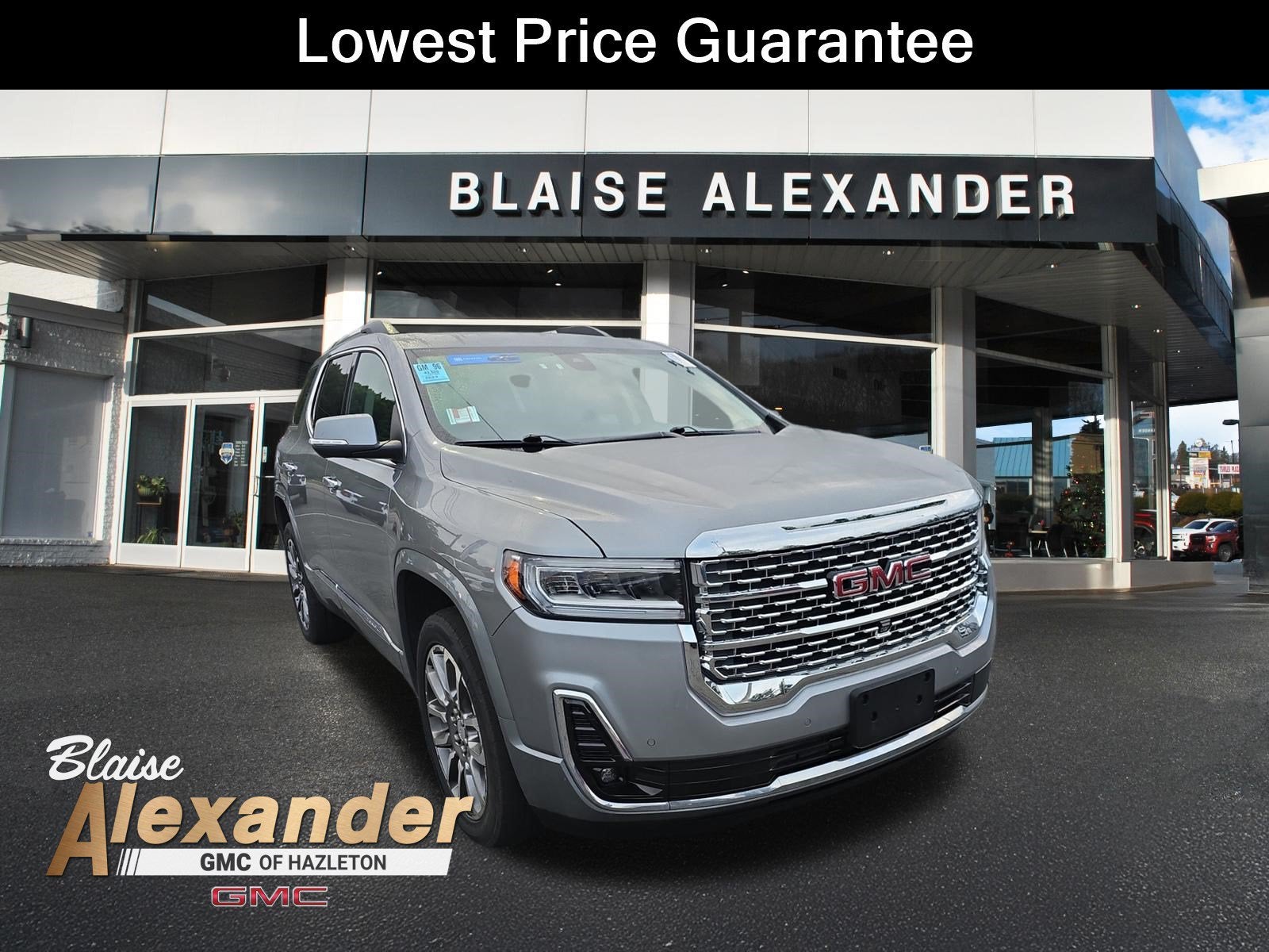 2023 GMC Acadia Denali