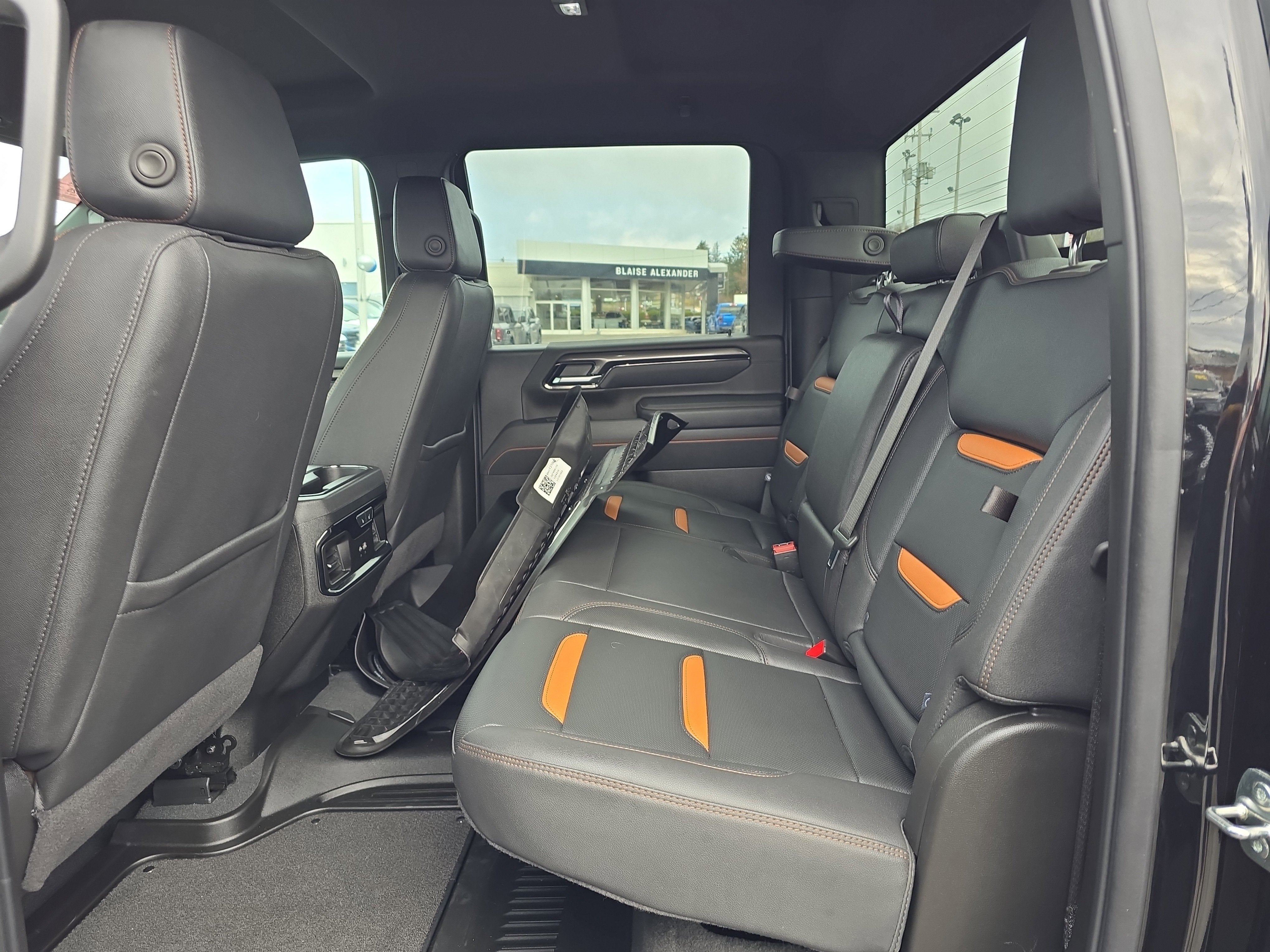 2025 GMC Sierra 2500 HD AT4