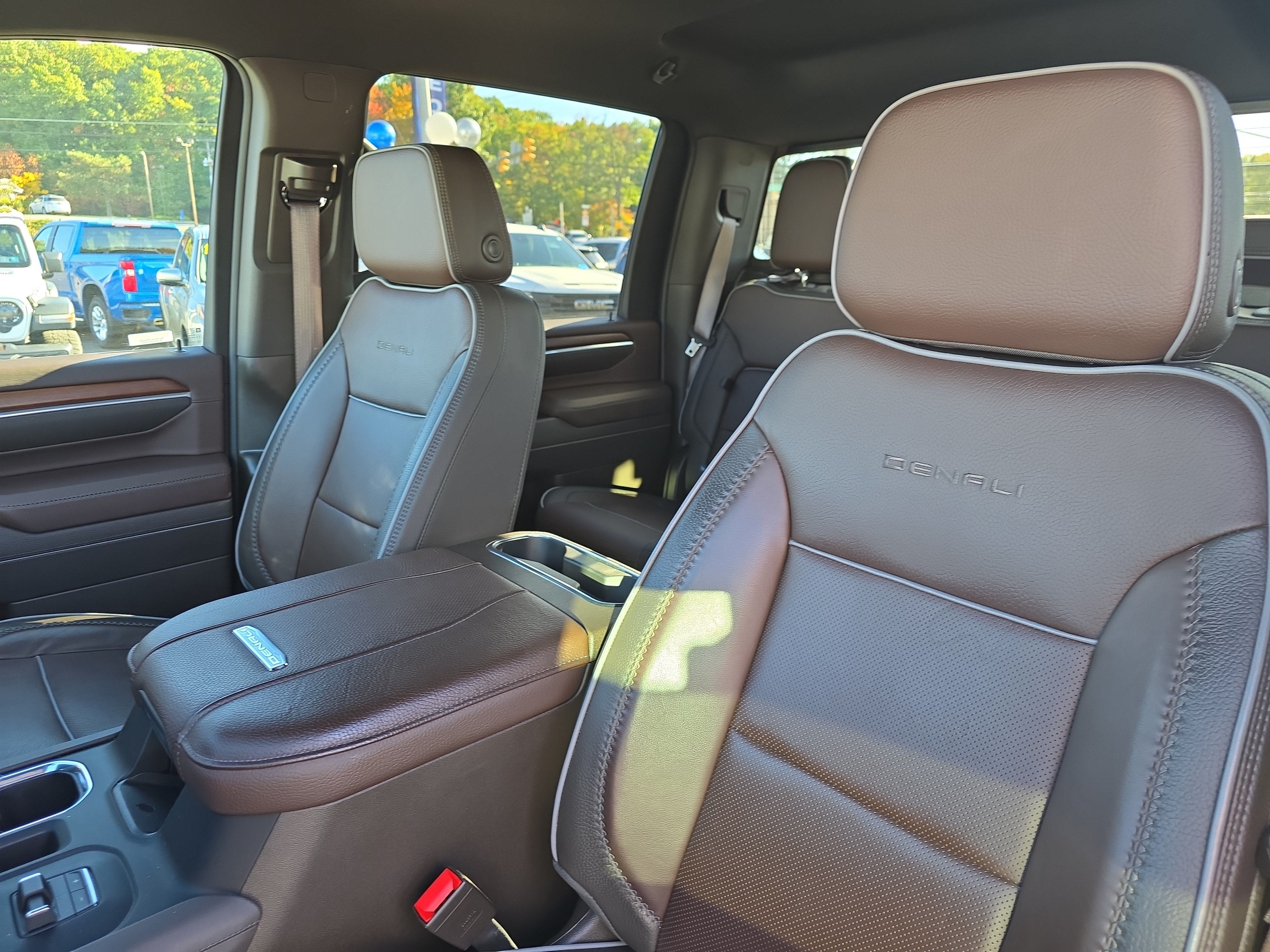 2025 GMC Sierra 2500 HD Denali