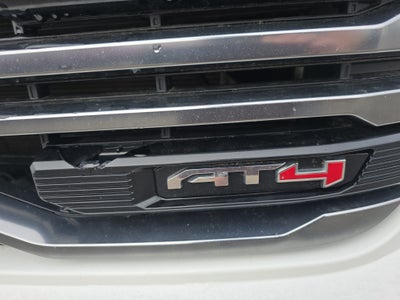 2024 GMC Sierra 1500 AT4