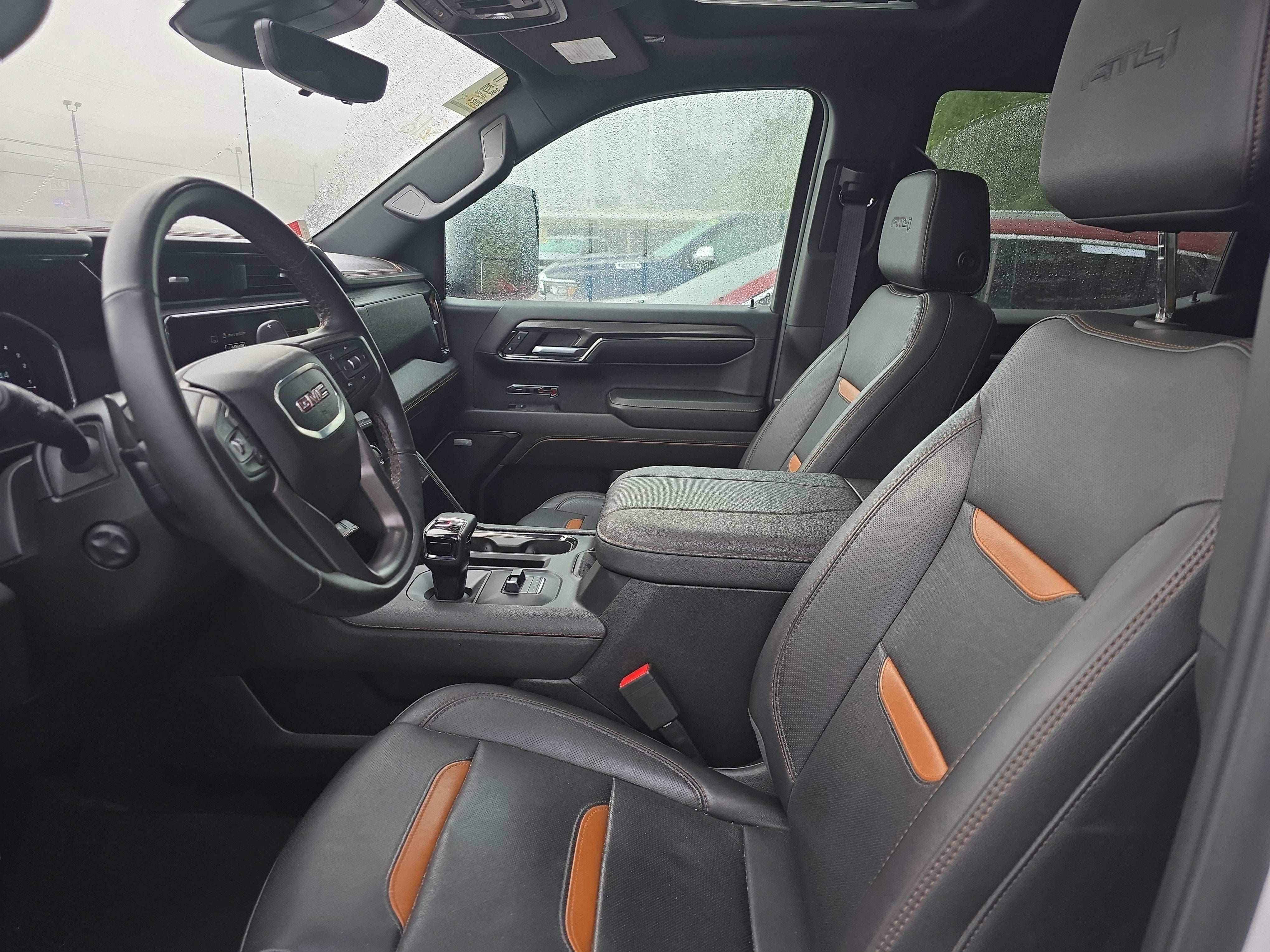 2024 GMC Sierra 1500 AT4