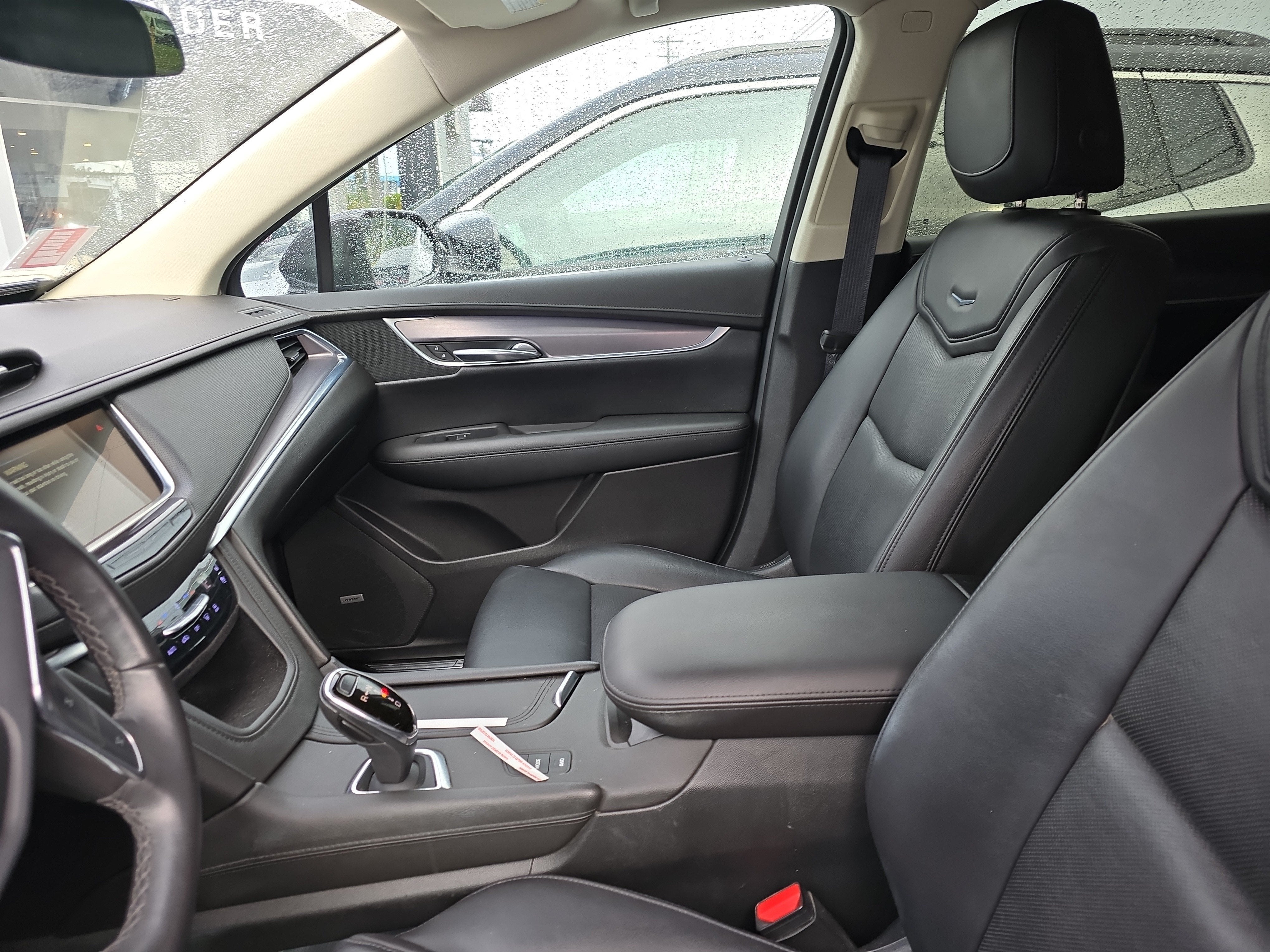 2018 Cadillac XT5 Premium Luxury AWD