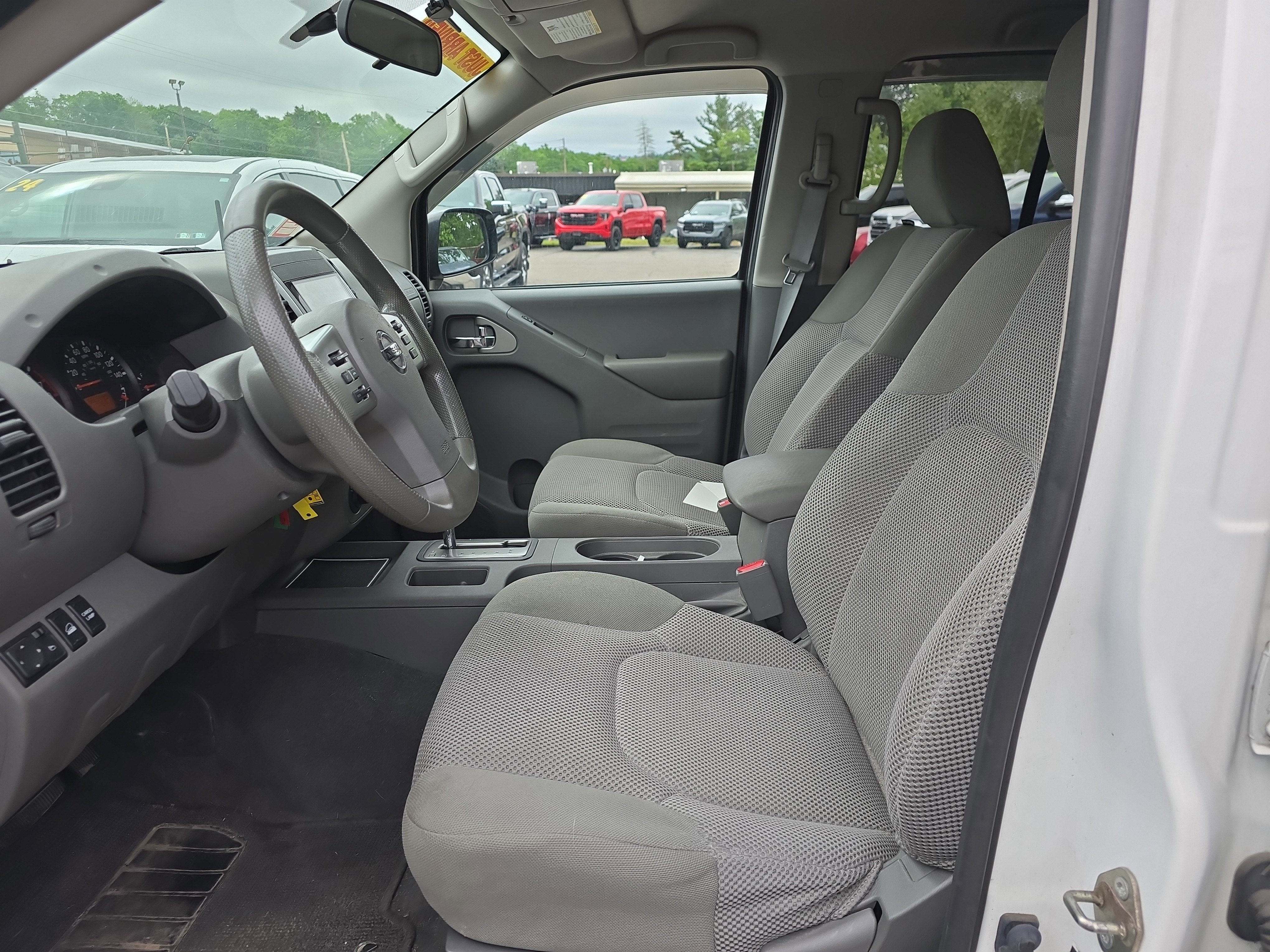 2019 Nissan Frontier SV
