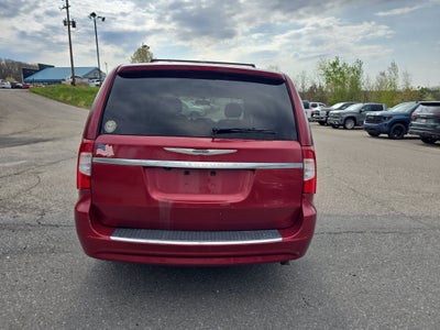 2015 Chrysler Town & Country Touring