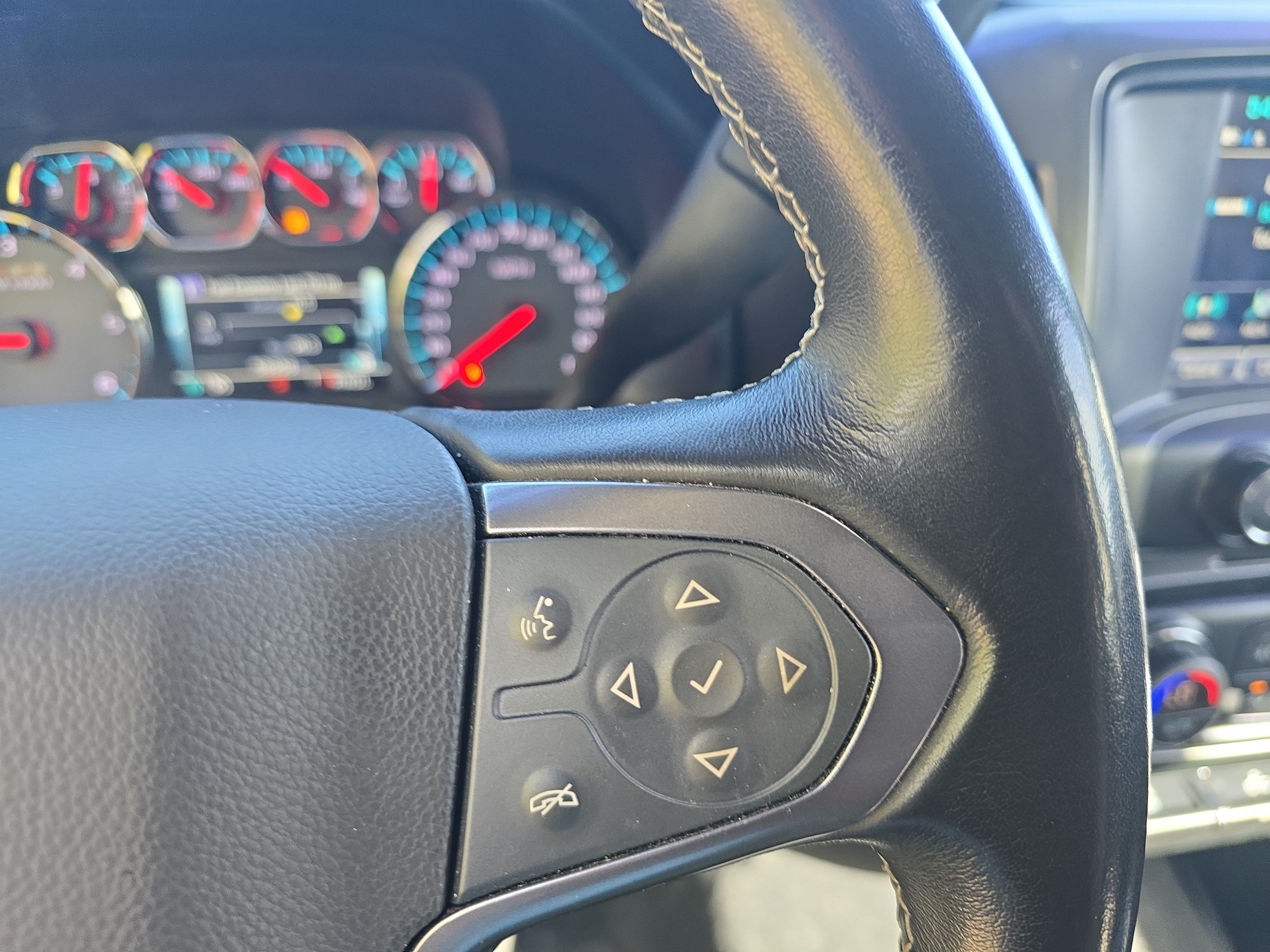 2019 Chevrolet Silverado LD LT