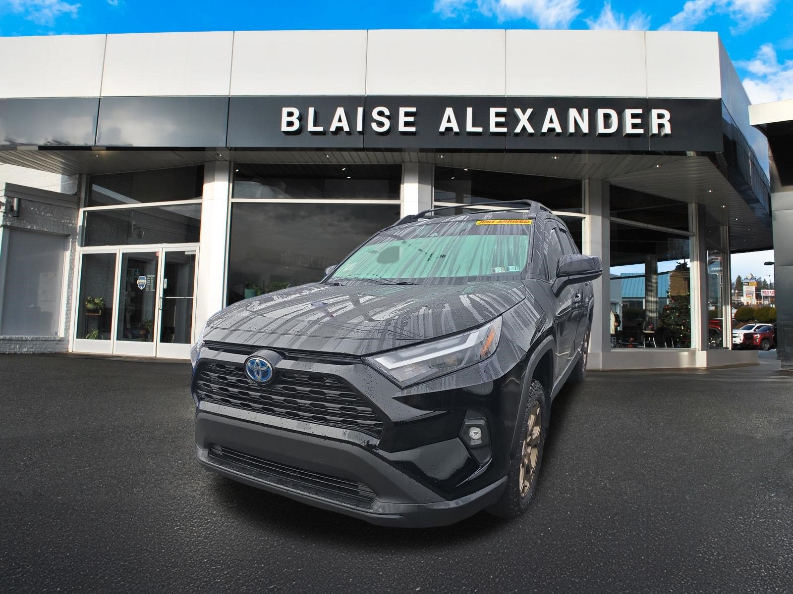 2024 Toyota RAV4 Hybrid LE