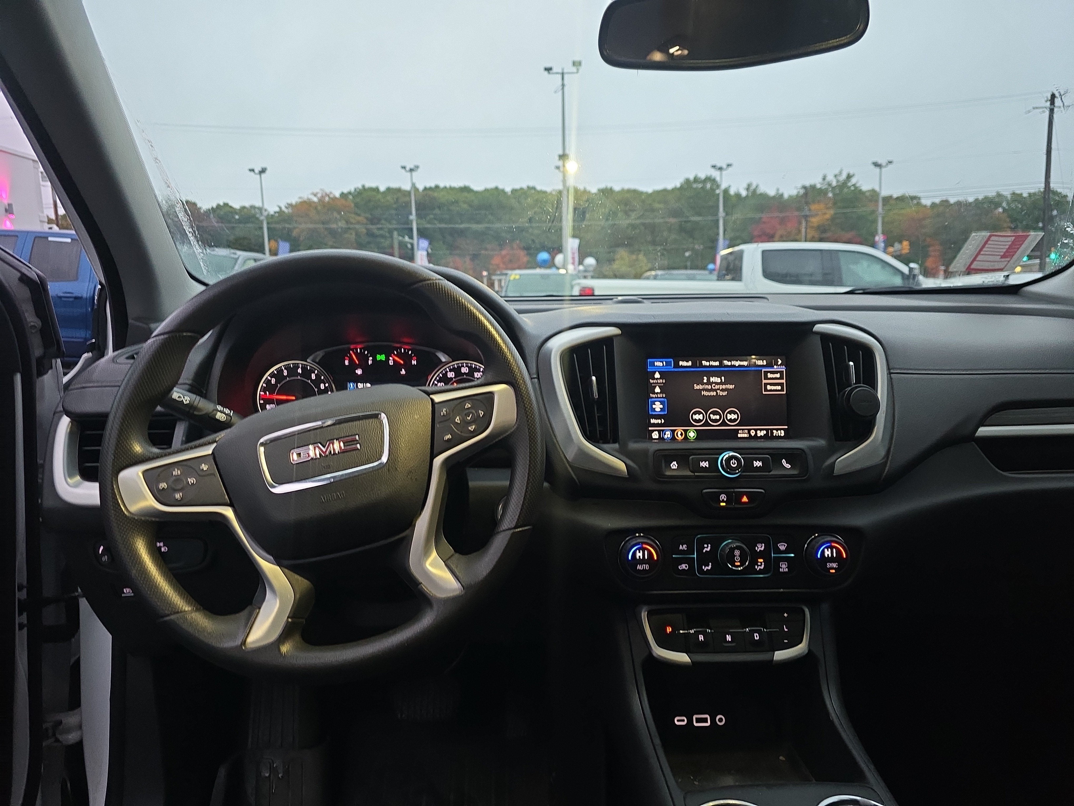 2023 GMC Terrain SLE