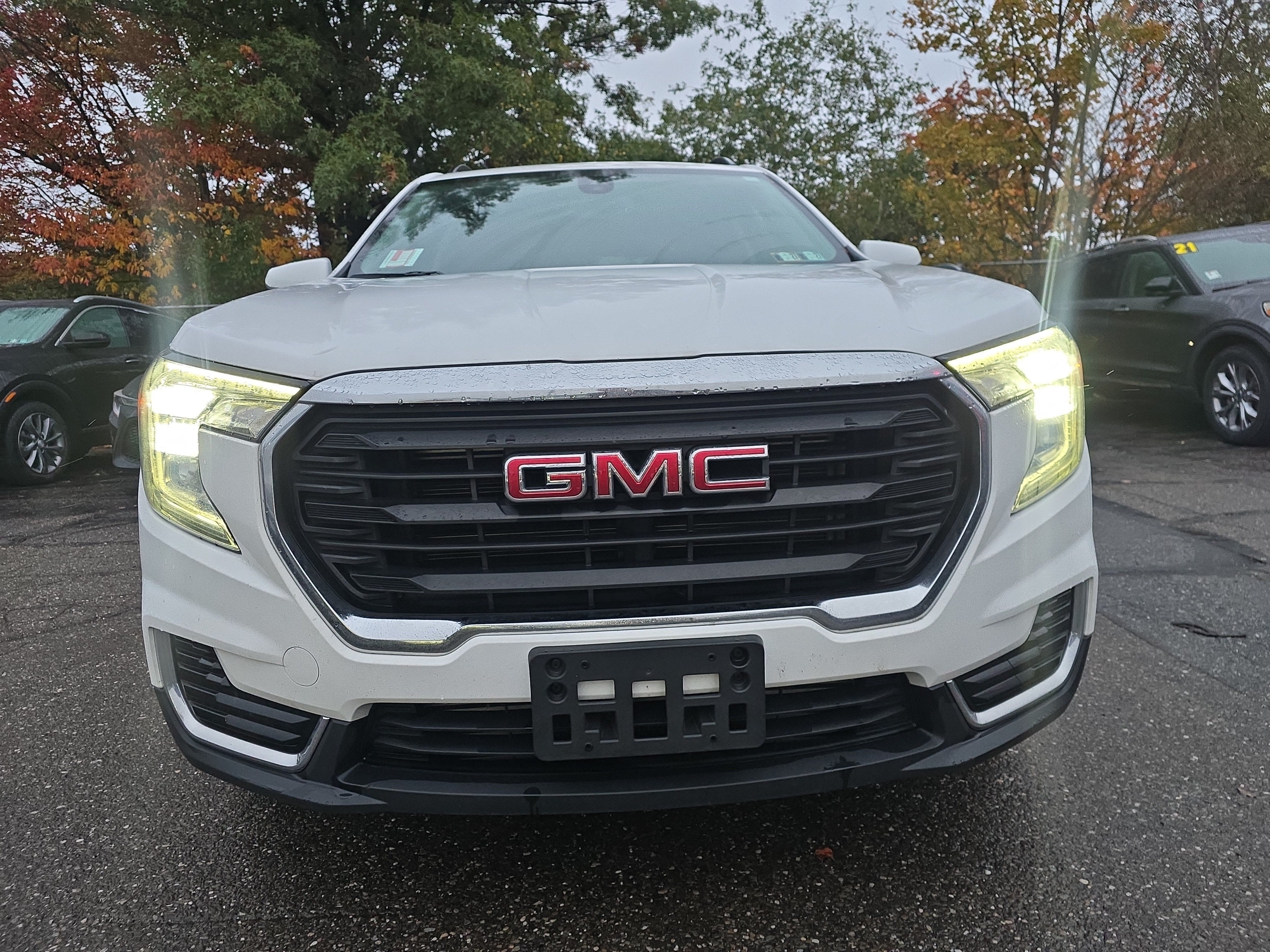 2023 GMC Terrain SLE