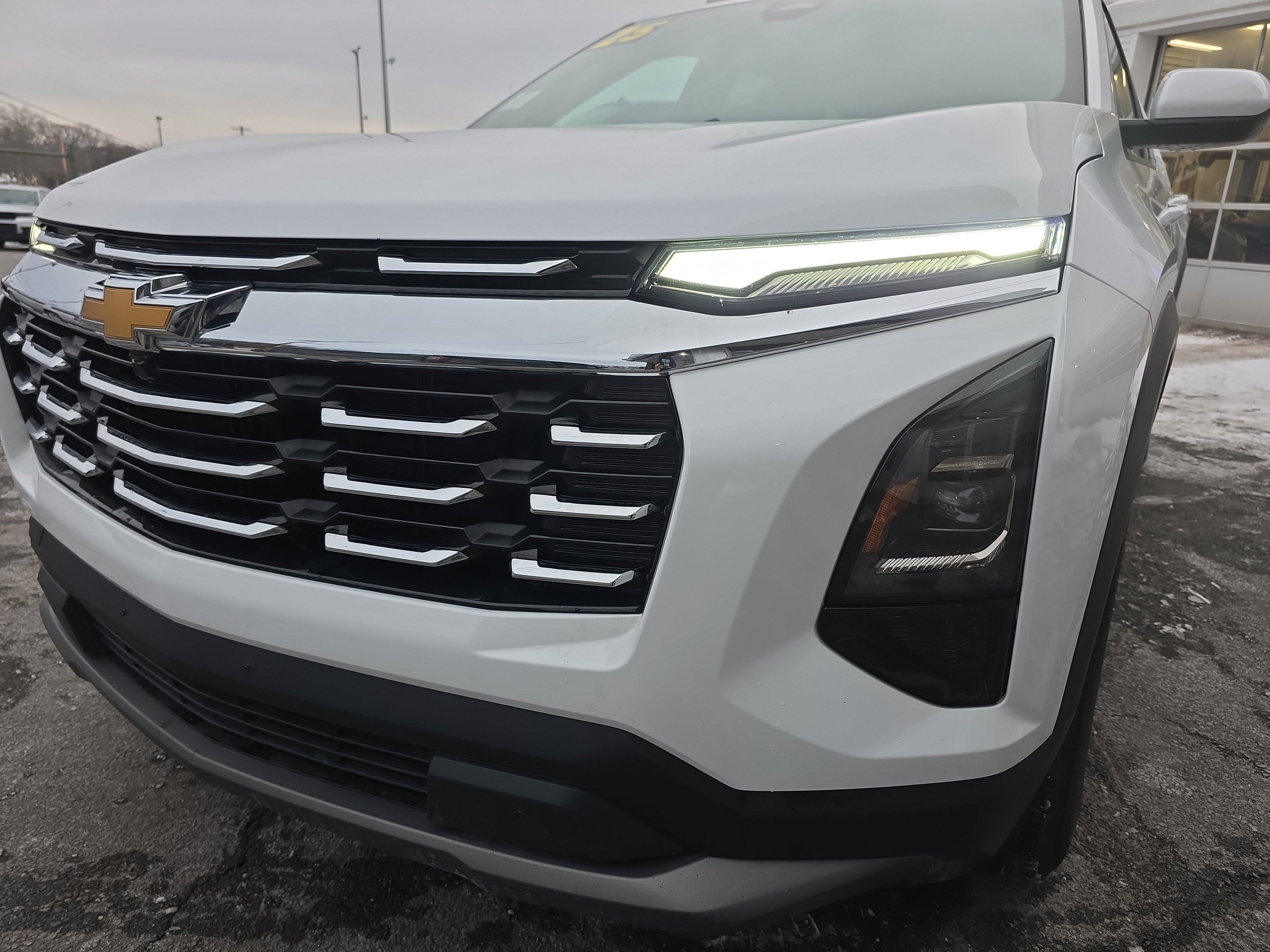 2025 Chevrolet Equinox LT