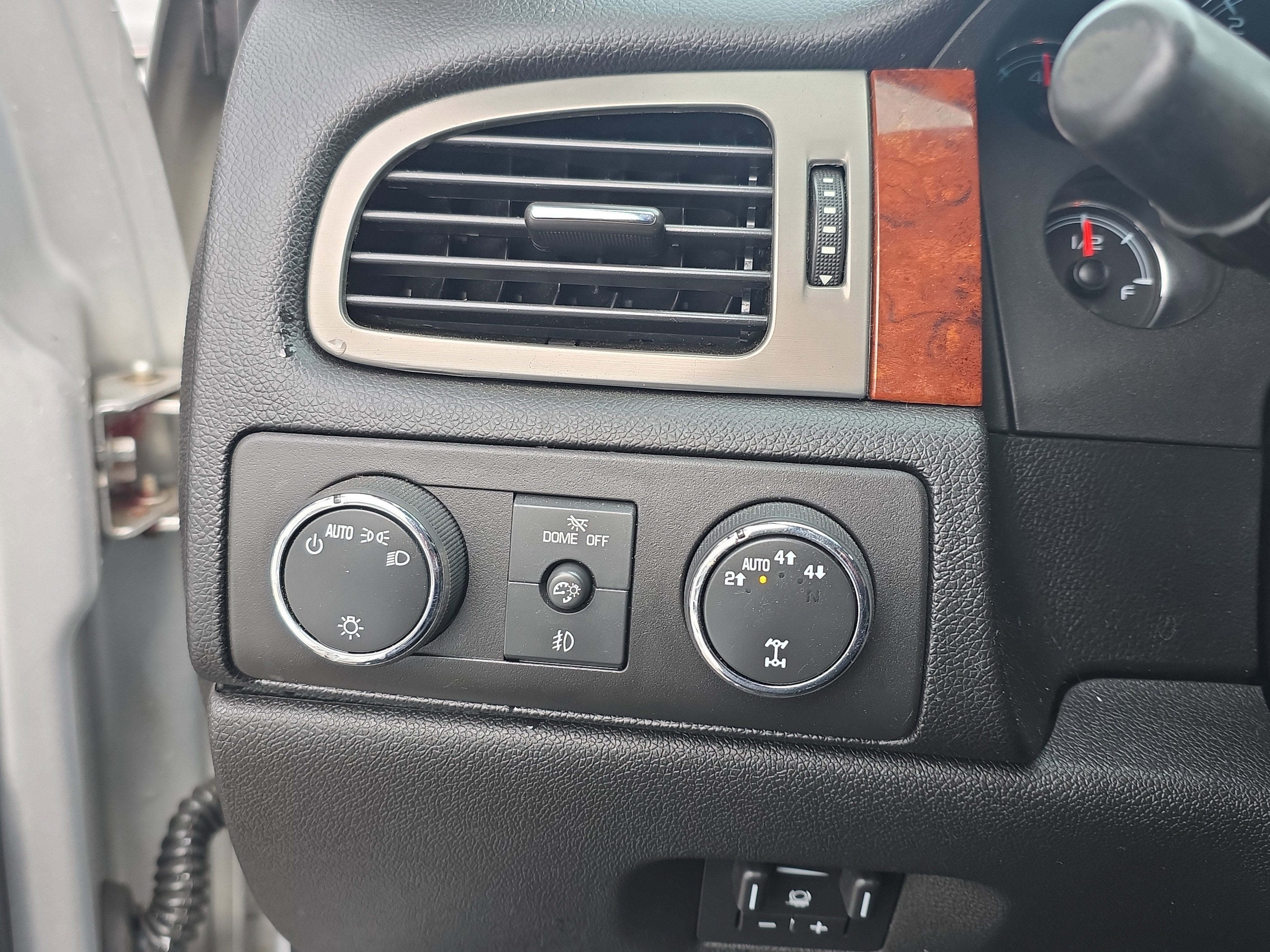 2013 Chevrolet Avalanche LT