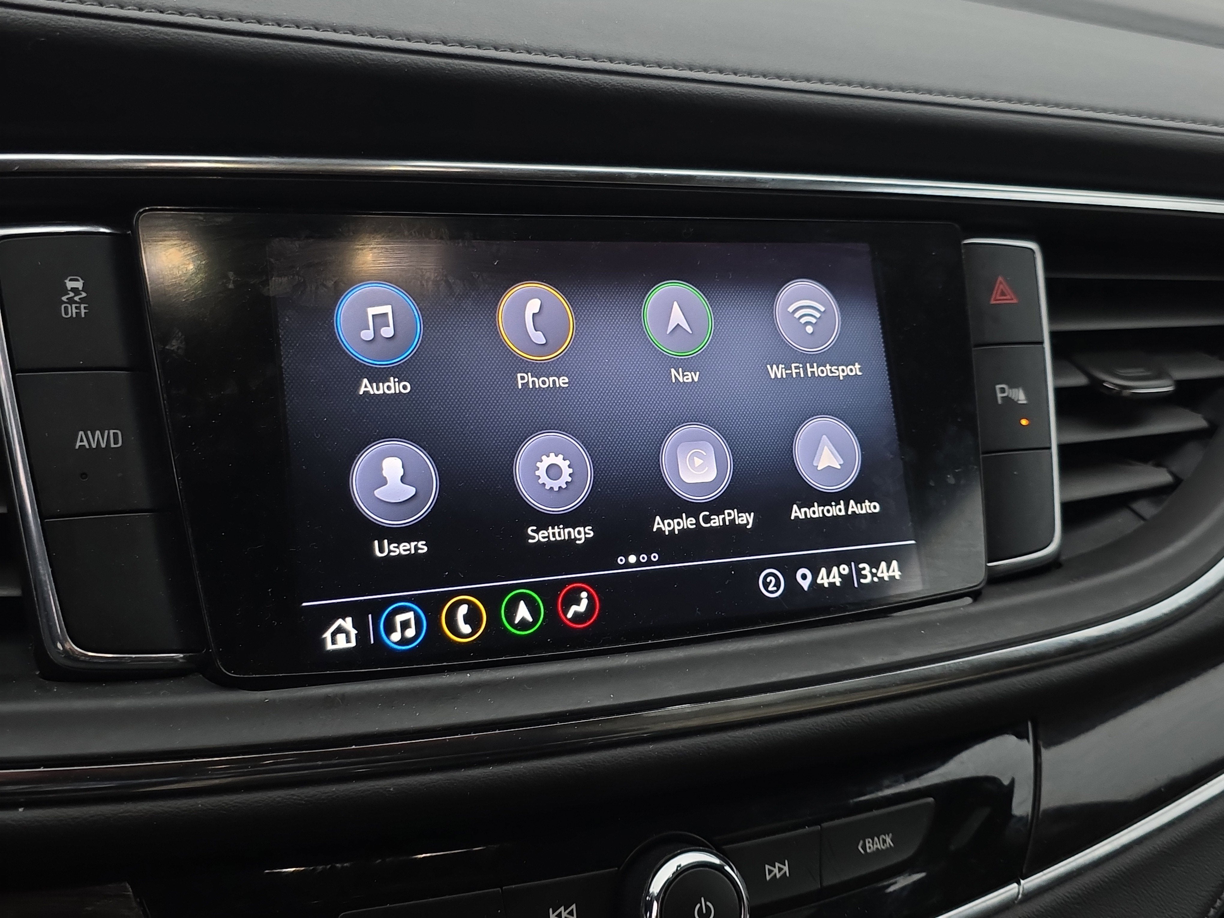 2021 Buick Enclave Essence