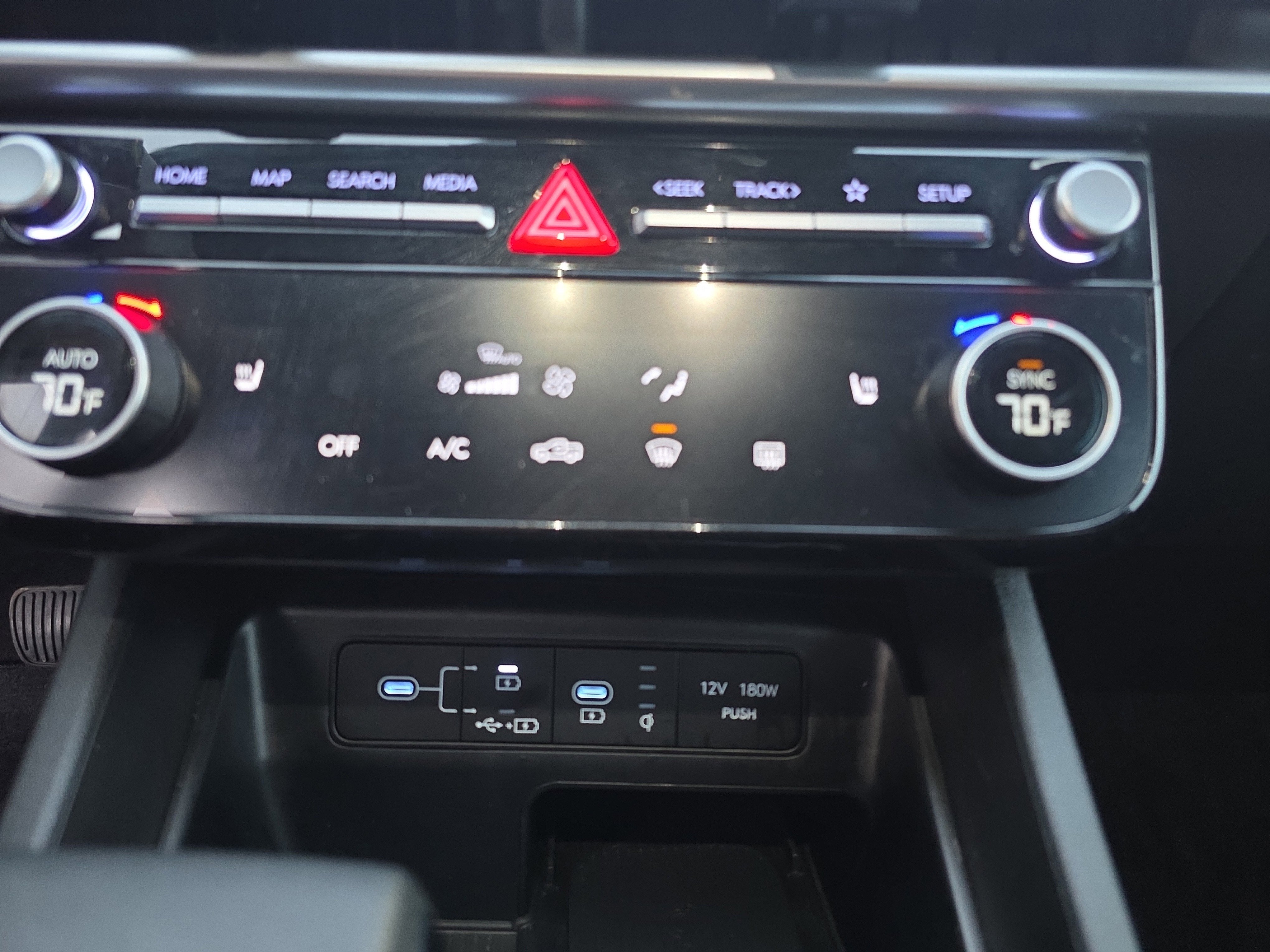 2025 Hyundai Santa Cruz SEL Activity