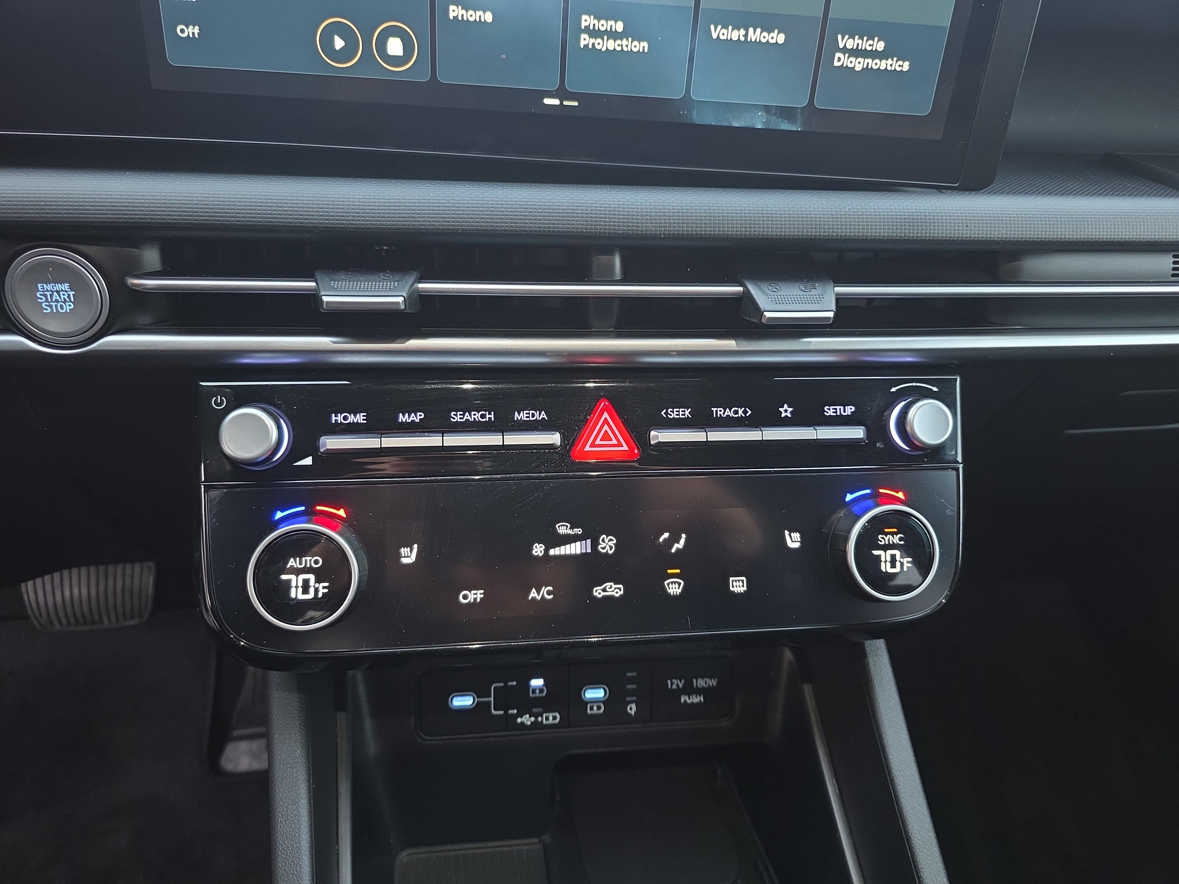 2025 Hyundai Santa Cruz SEL Activity