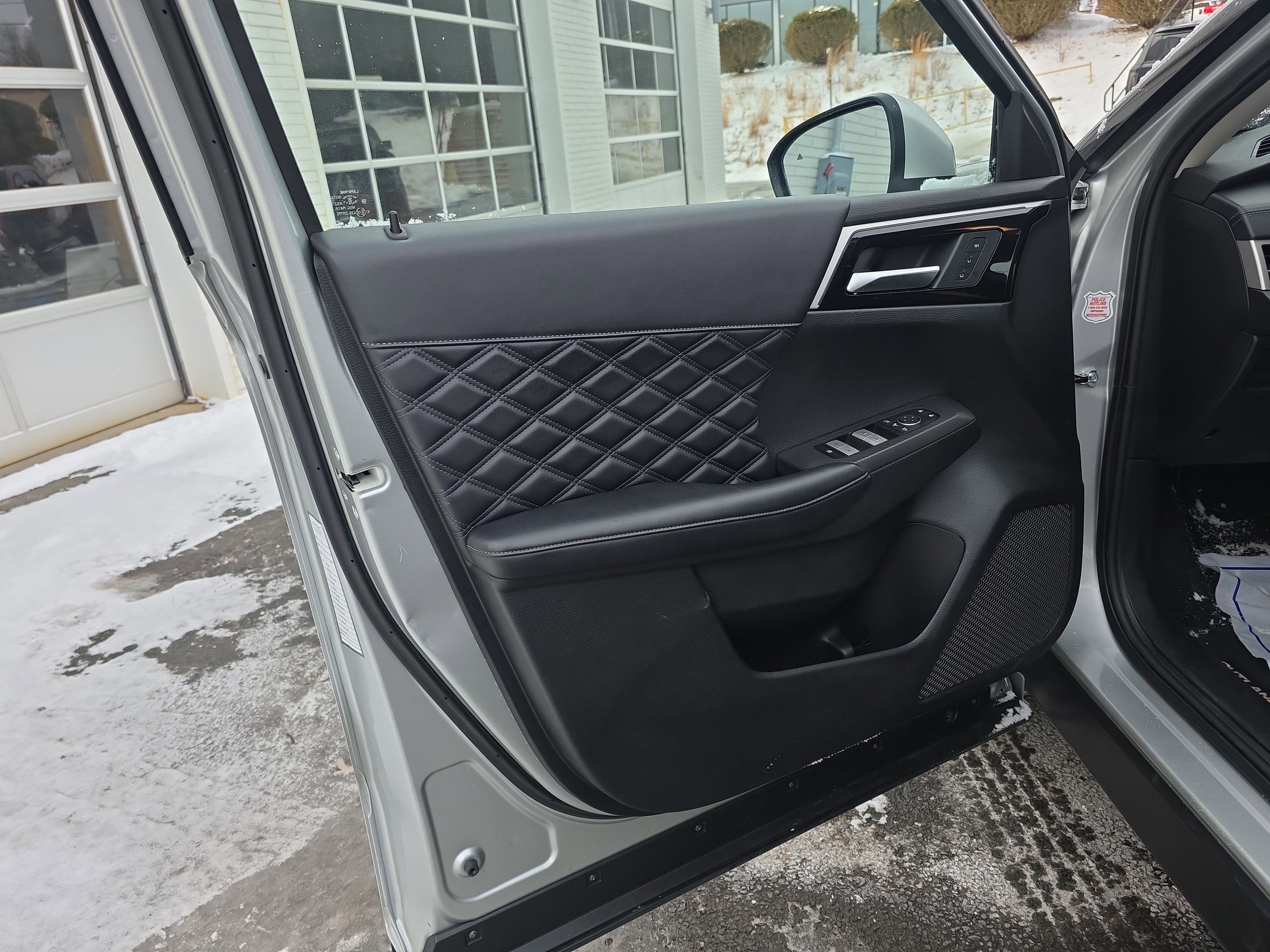 2024 Mitsubishi Outlander SEL