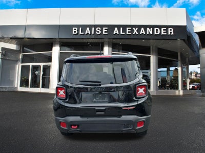 2023 Jeep Renegade Trailhawk