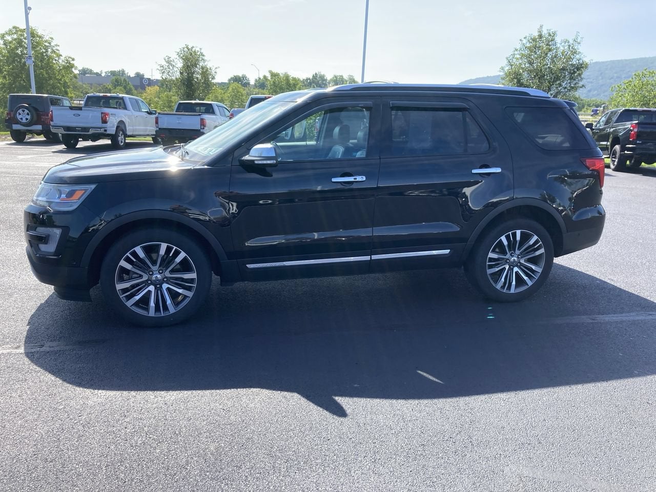 2017 Ford Explorer Platinum