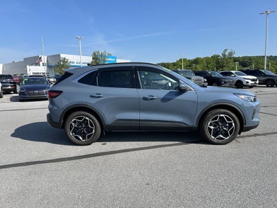 2026 Ford Escape Platinum